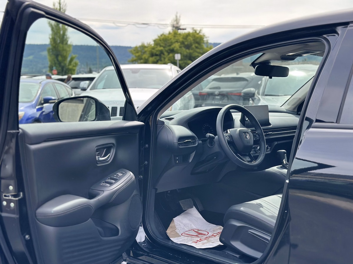 Photo 2025 Honda HR-V EX-L Navi #8