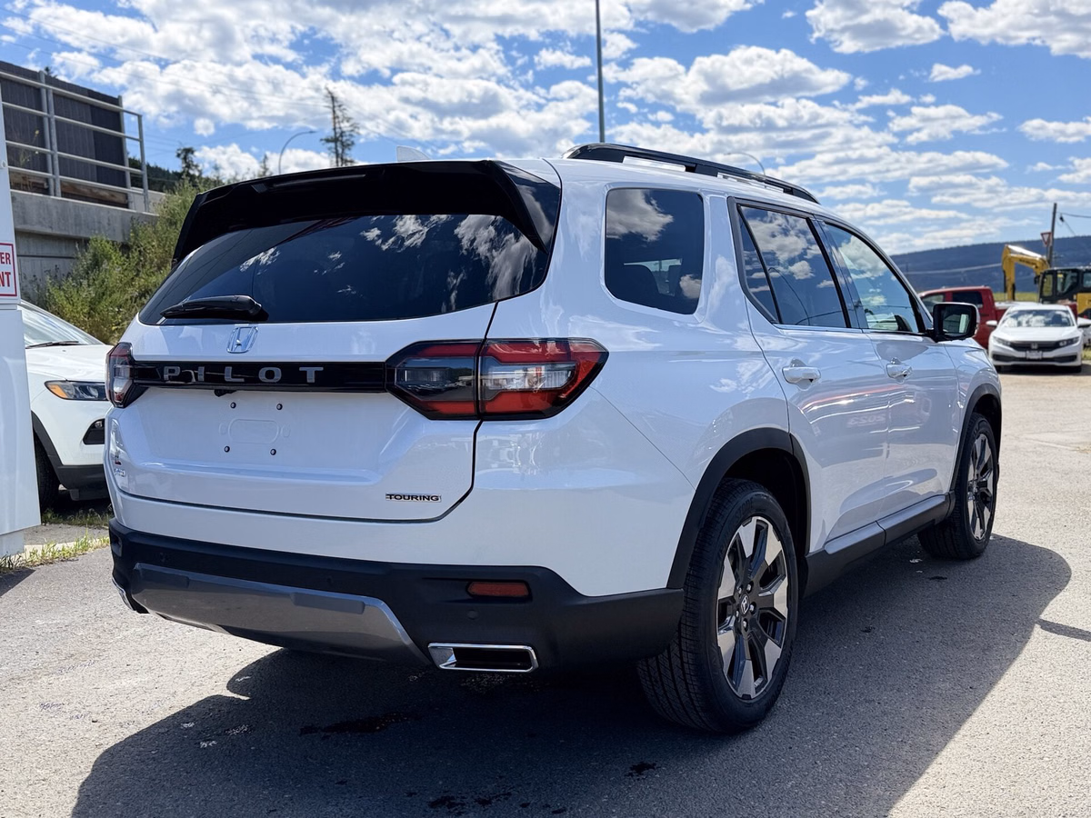 Photo 2026 Honda Pilot TOURING #6