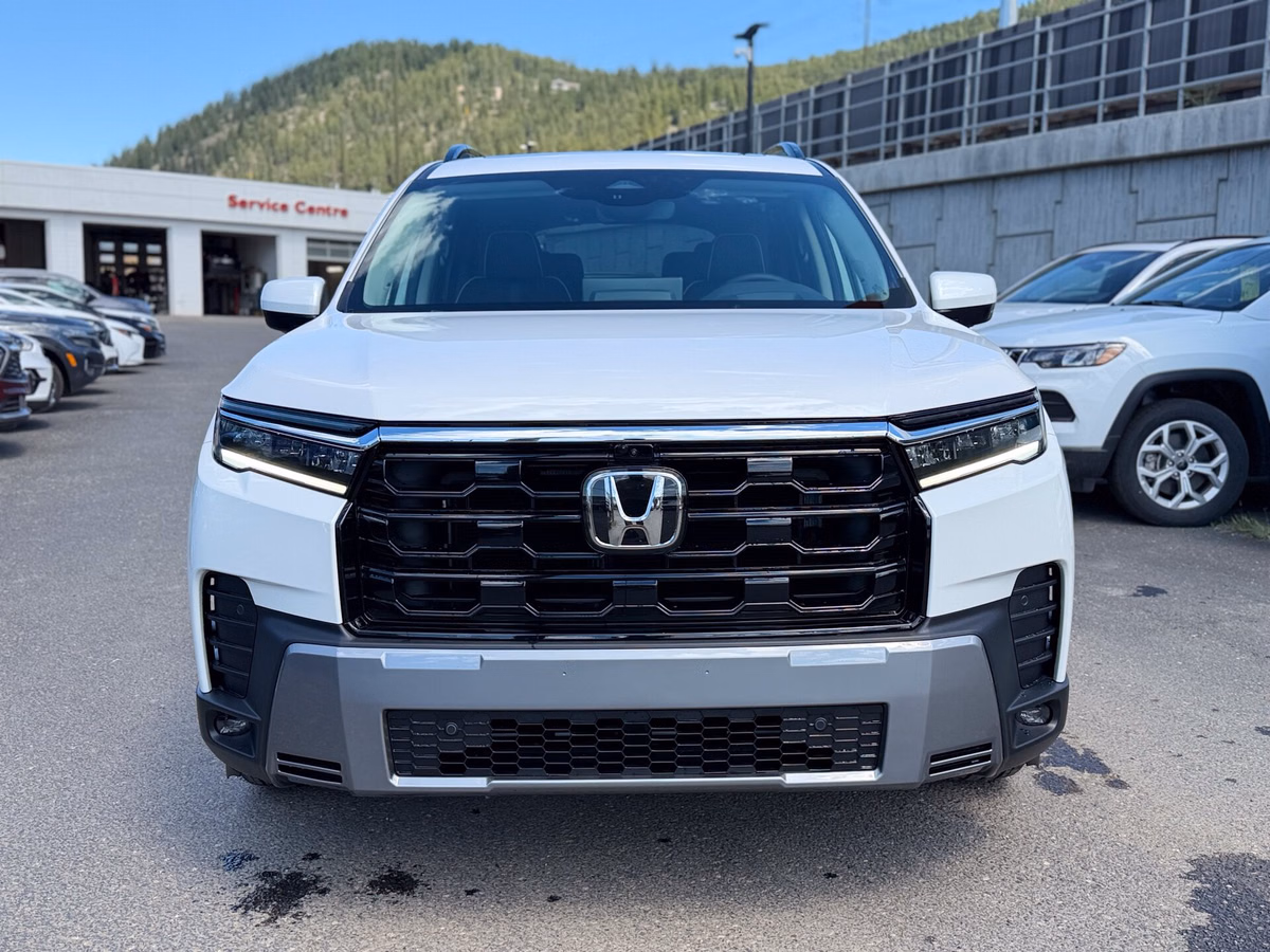 Photo 2026 Honda Pilot TOURING #3