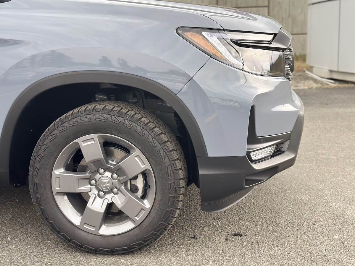 Photo 2025 Honda Ridgeline TrailSport #3