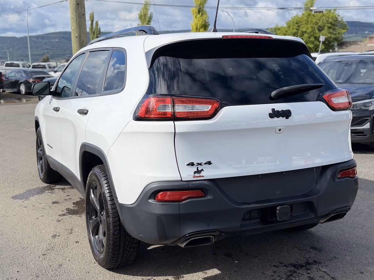 Photo 2016 Jeep Cherokee Altitude #7