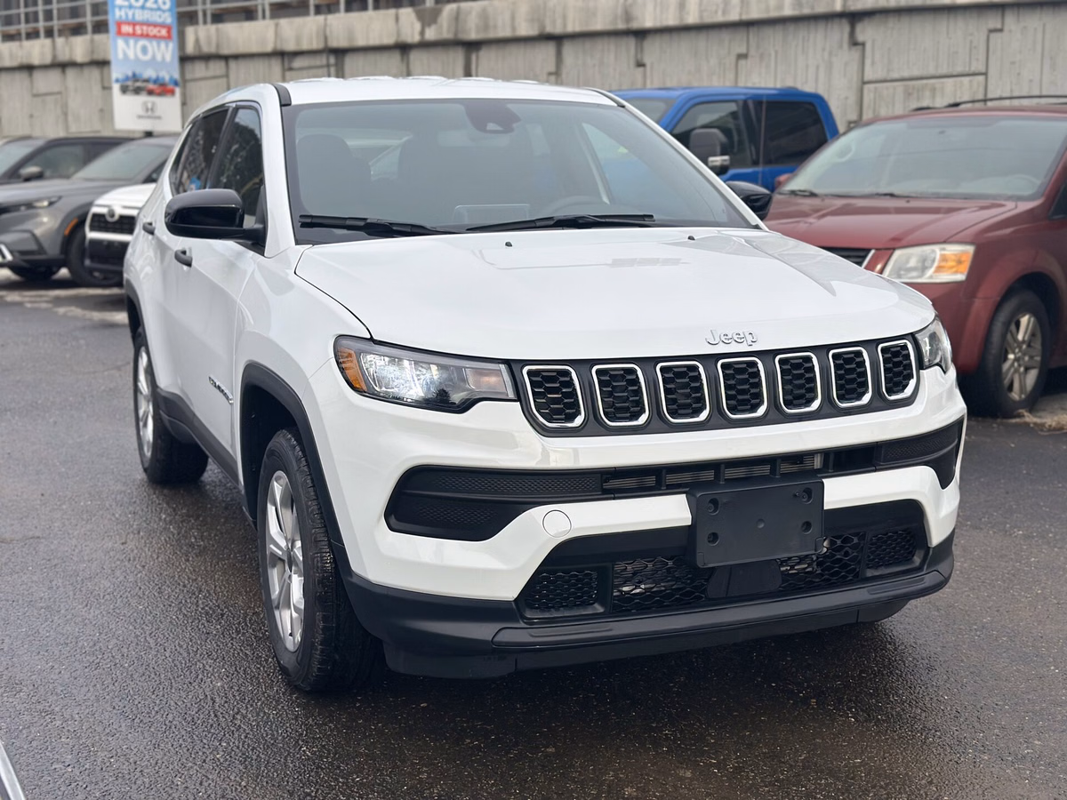 Photo 2026 Jeep Compass Sport #3