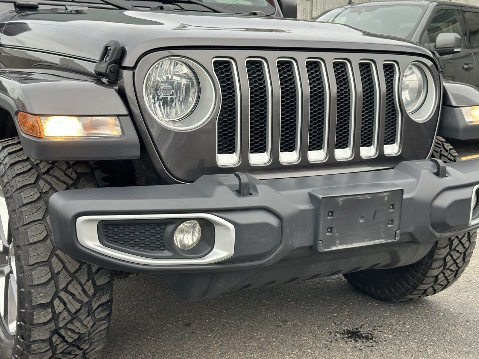Photo 2019 Jeep Wrangler Unlimited Sahara #3