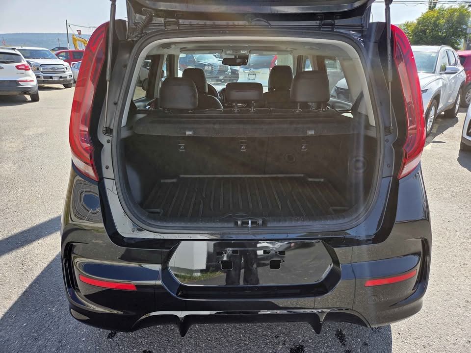 Photo 2022 Kia Soul GT-Line Limited #7