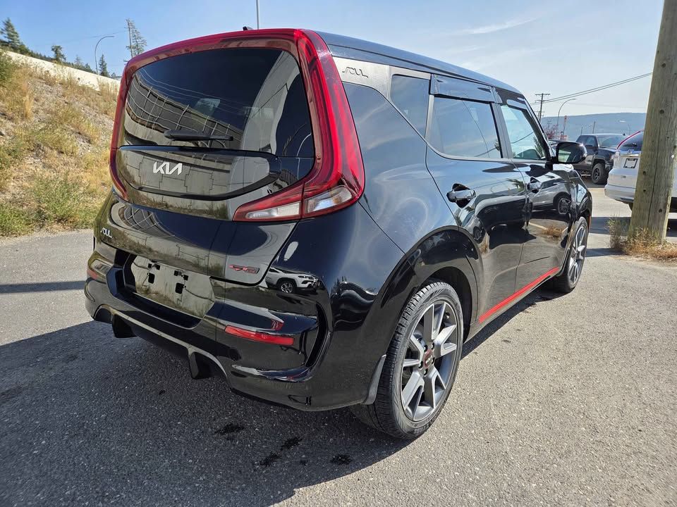 Photo 2022 Kia Soul GT-Line Limited #5