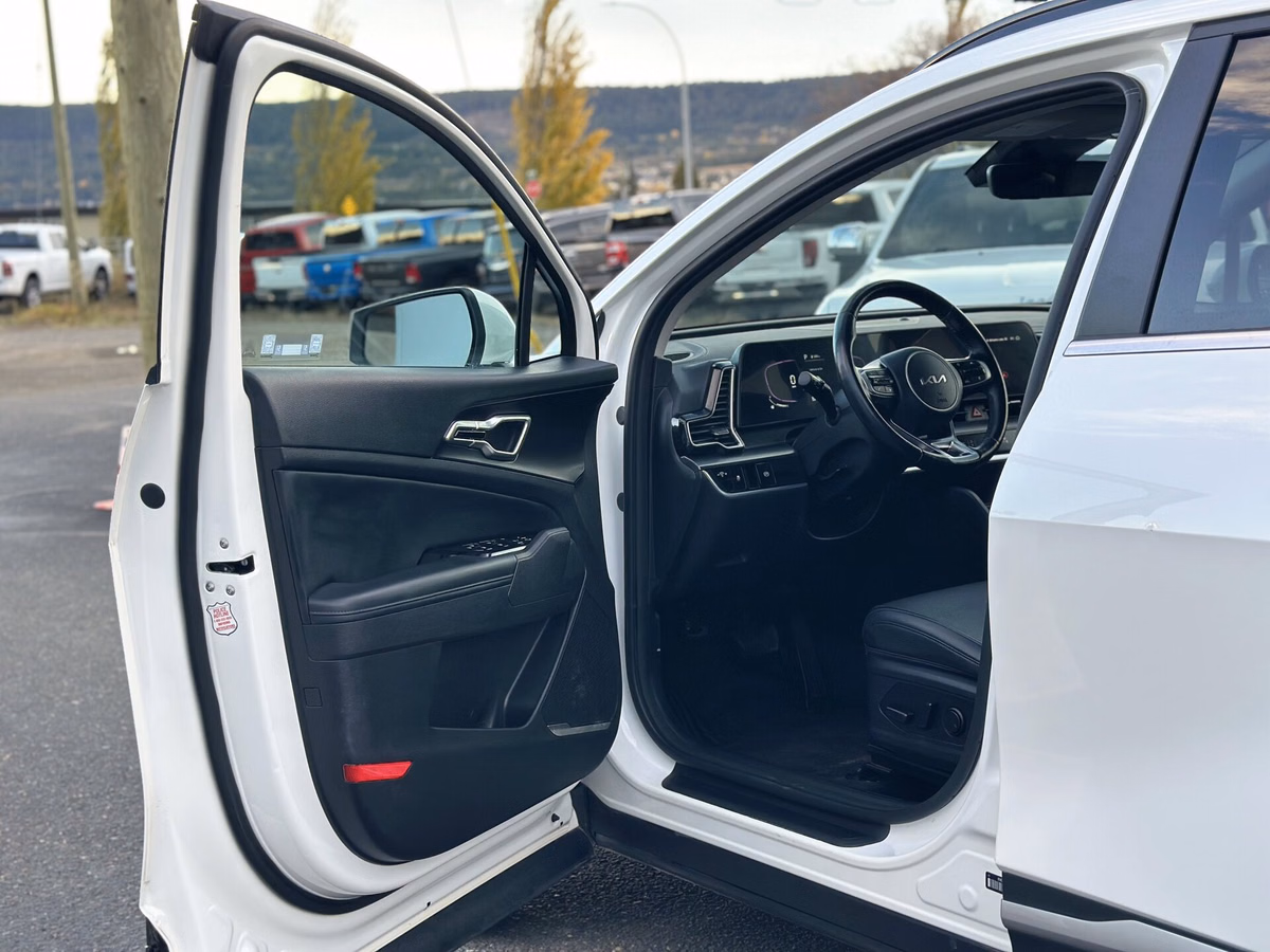 Photo 2023 Kia Sportage EX #8