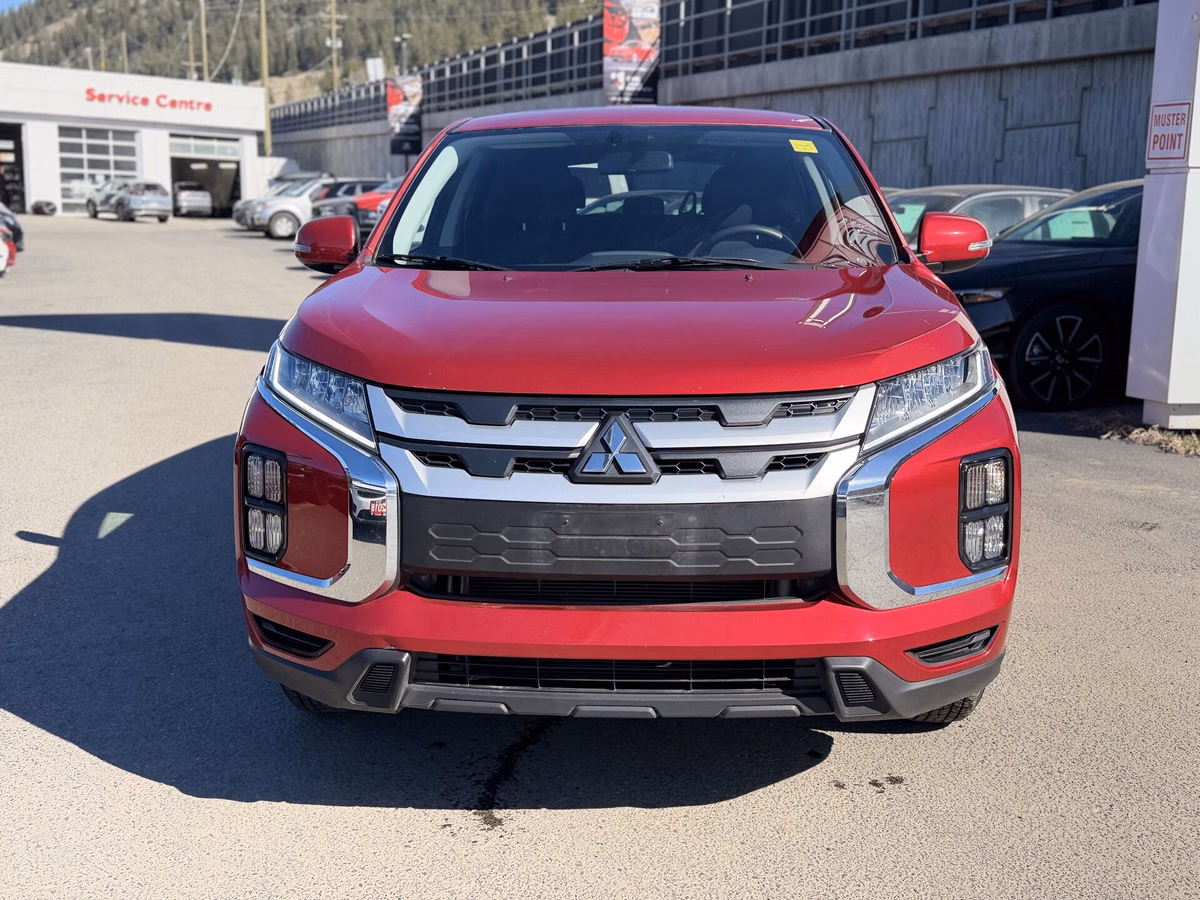 Photo 2022 Mitsubishi RVR SE #2