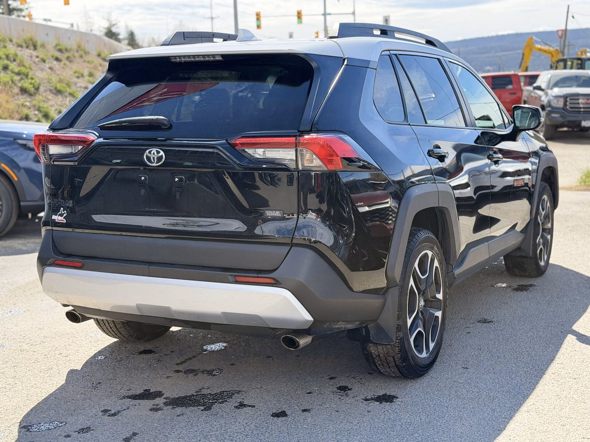 Photo 2021 Toyota RAV4 Trail #6