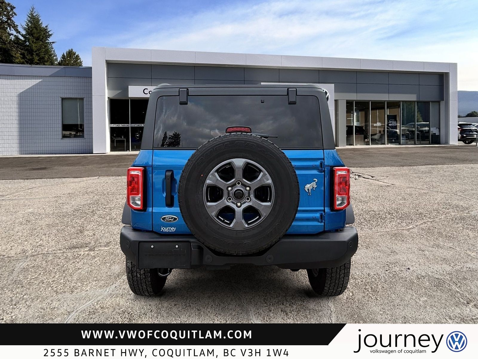 Photo 2025 Ford Bronco Big Bend 4 Door 4x4 #3