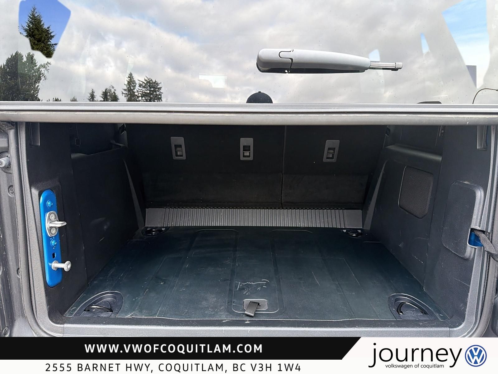 Photo 2025 Ford Bronco Big Bend 4 Door 4x4 #6