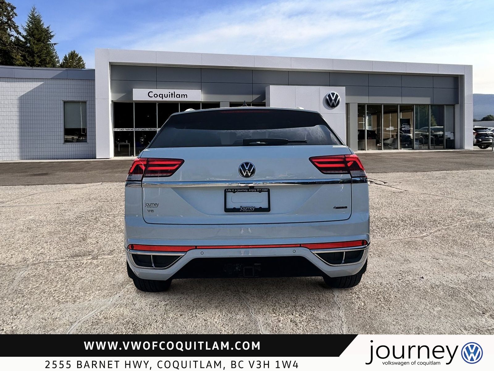 Photo 2023 Volkswagen Atlas Cross Sport Execline 3.6L 8sp at w/Tip 4MOTION #3