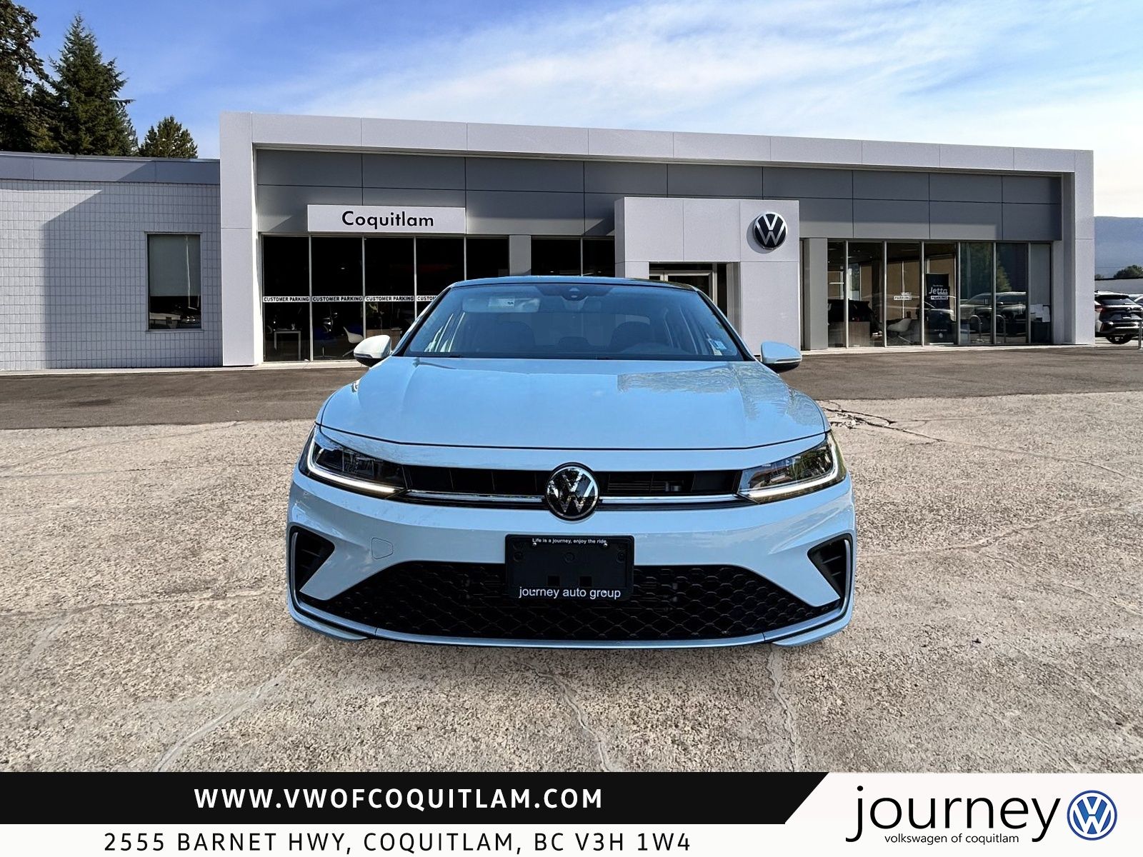 Photo 2025 Volkswagen Jetta Highline Auto #2