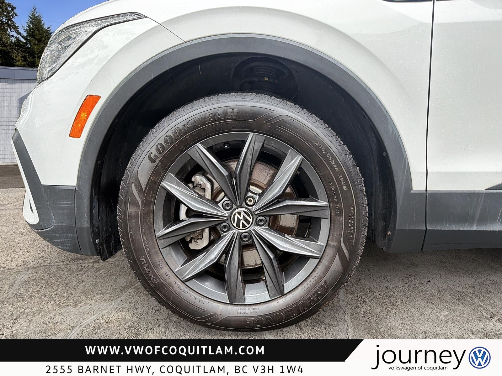Photo 2024 Volkswagen Tiguan Comfortline 2.0T 8sp at w/Tip 4M #7