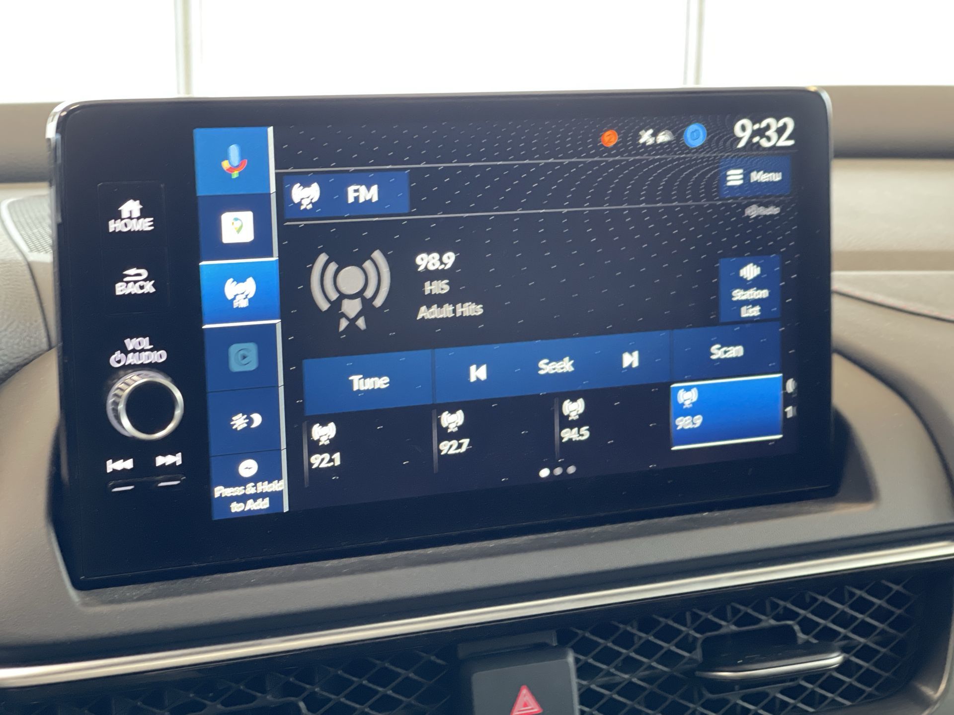 2025 Acura ADX