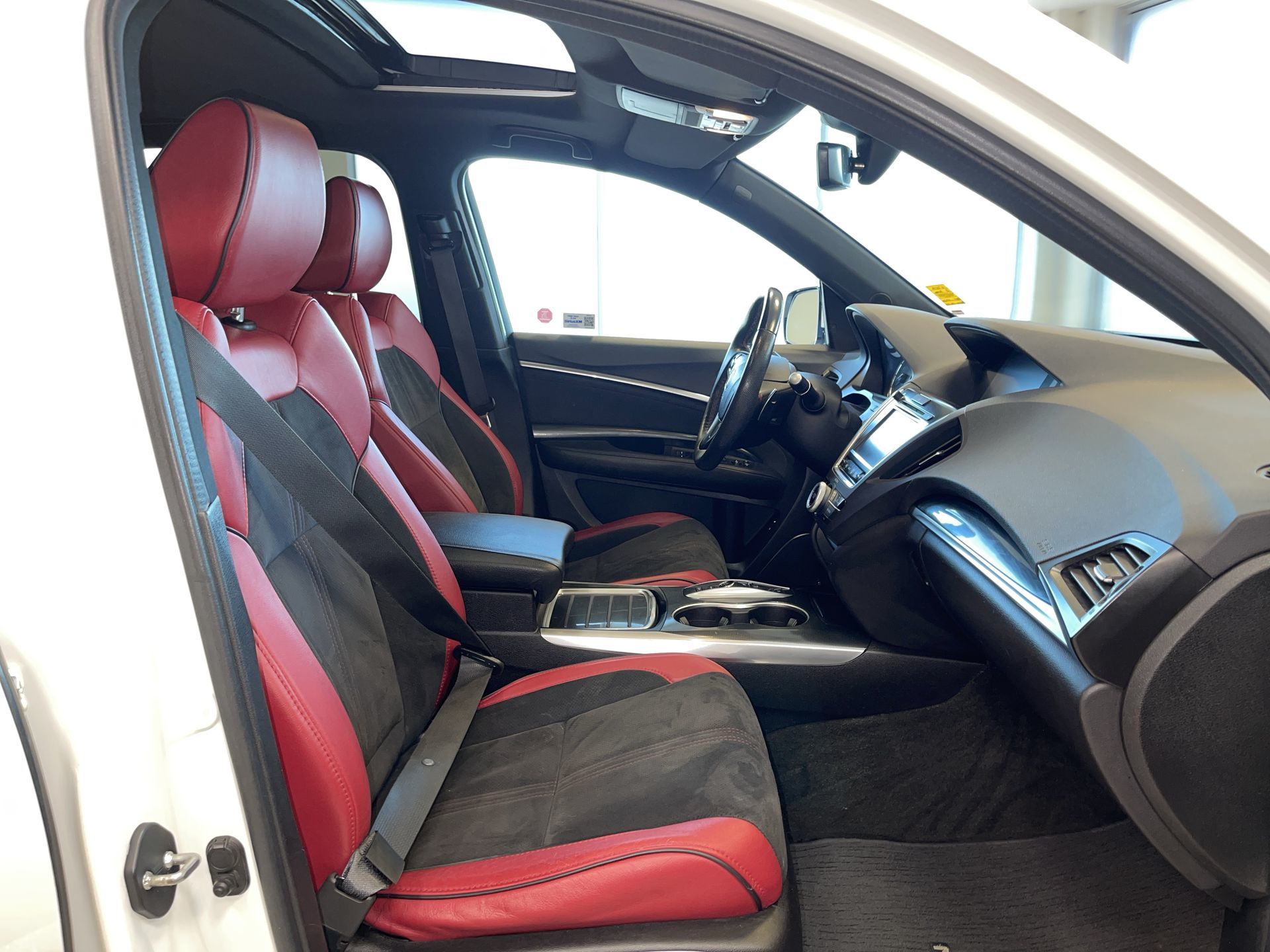 Acura MDX  2019 à Regina, Saskatchewan