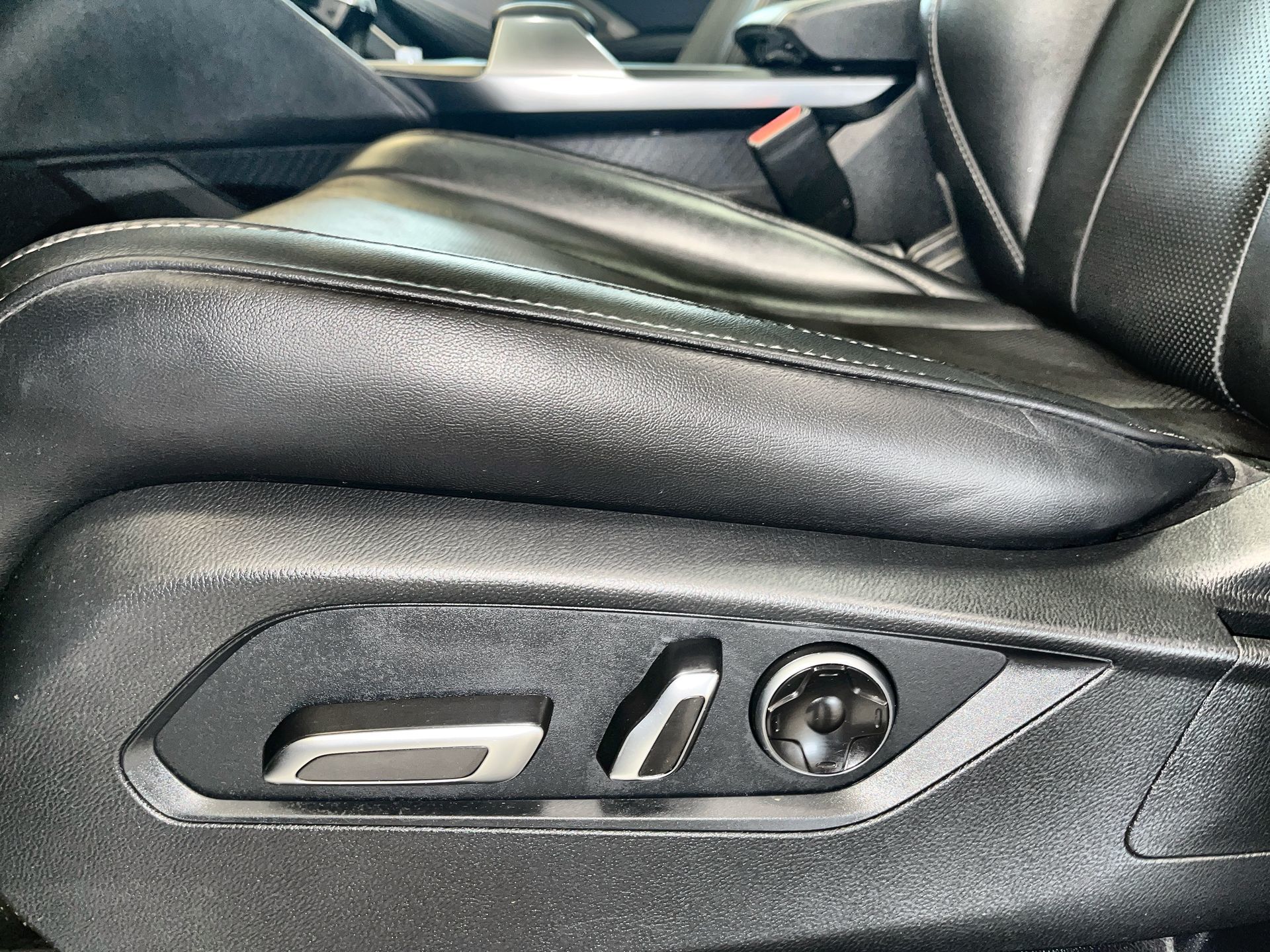 2022 Acura MDX in Regina, Saskatchewan
