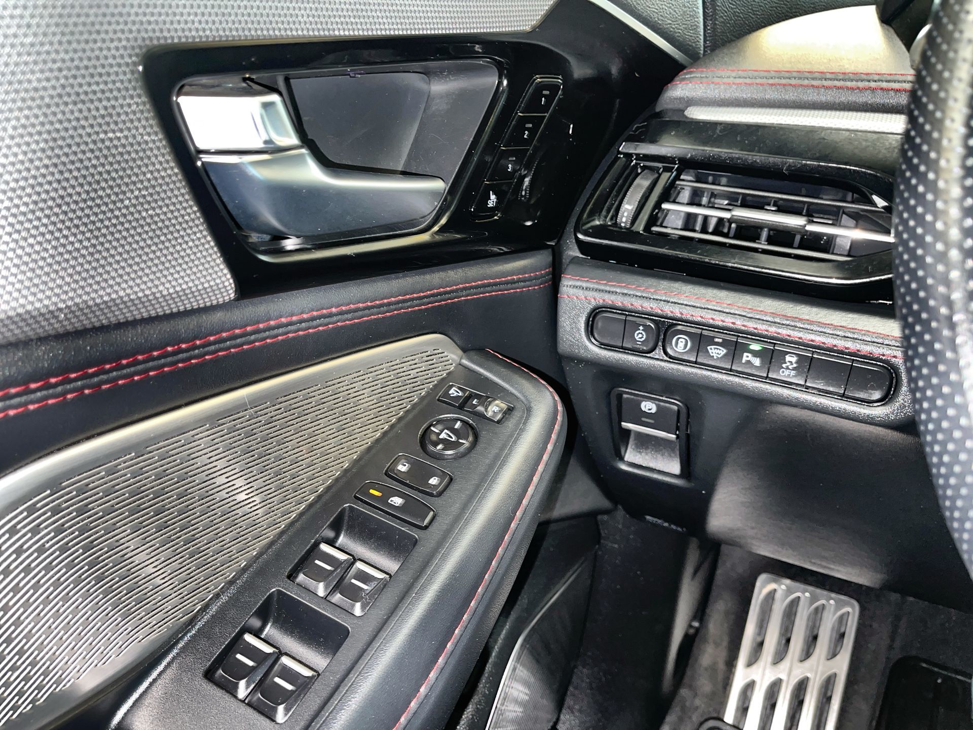 2022 Acura MDX in Regina, Saskatchewan