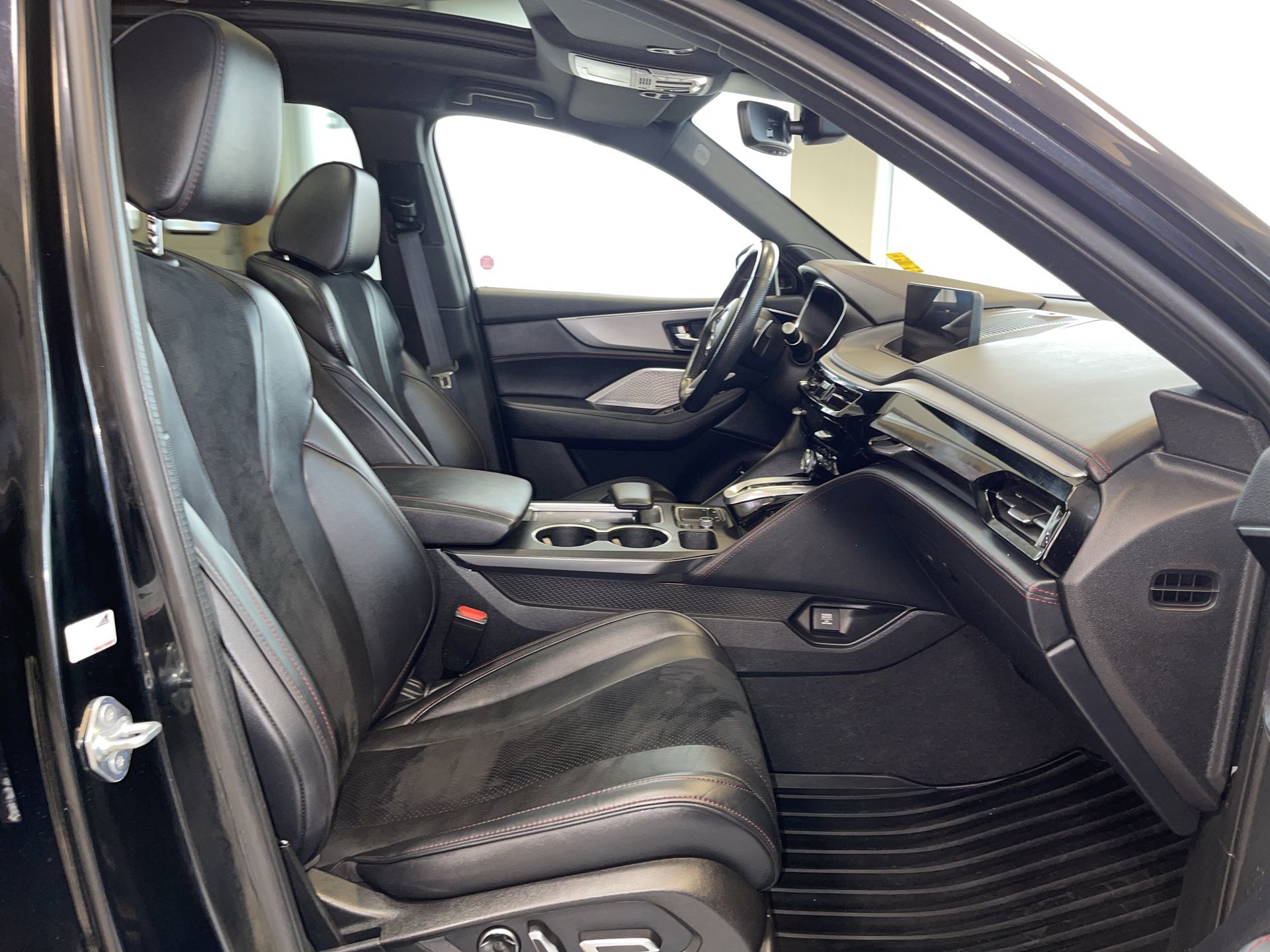 2022 Acura MDX in Regina, Saskatchewan