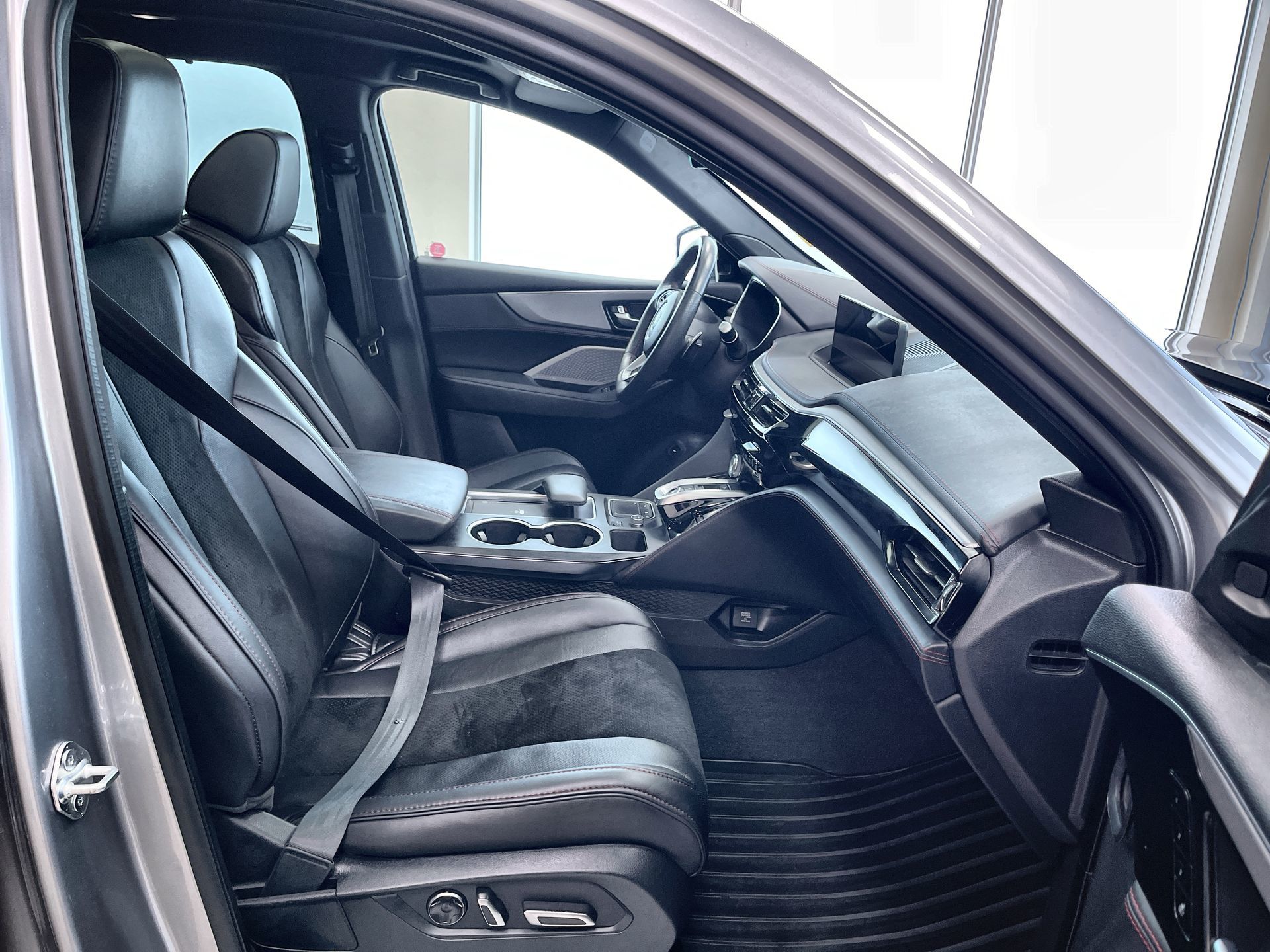2024 Acura MDX