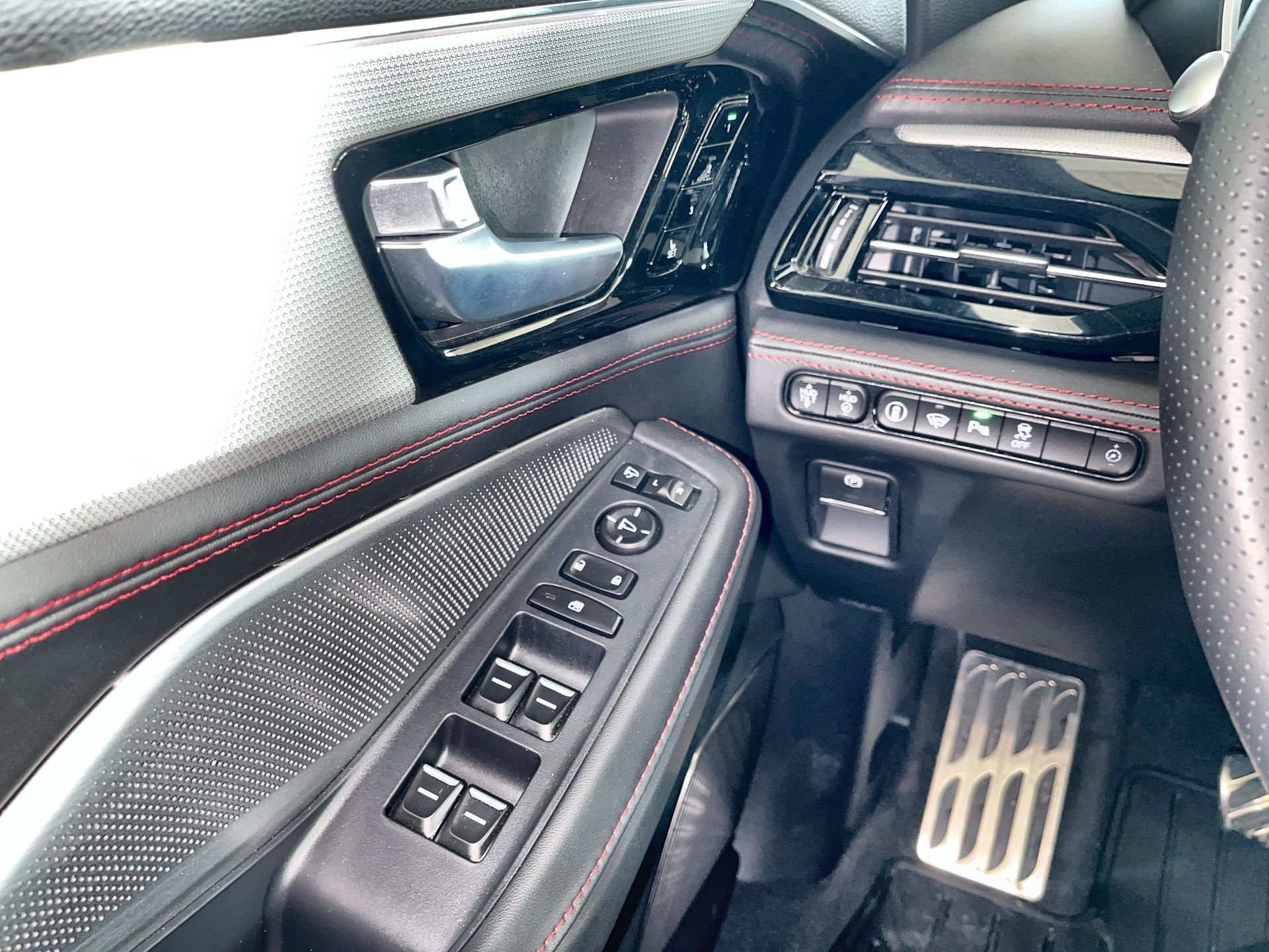 2025 Acura MDX in Regina, Saskatchewan