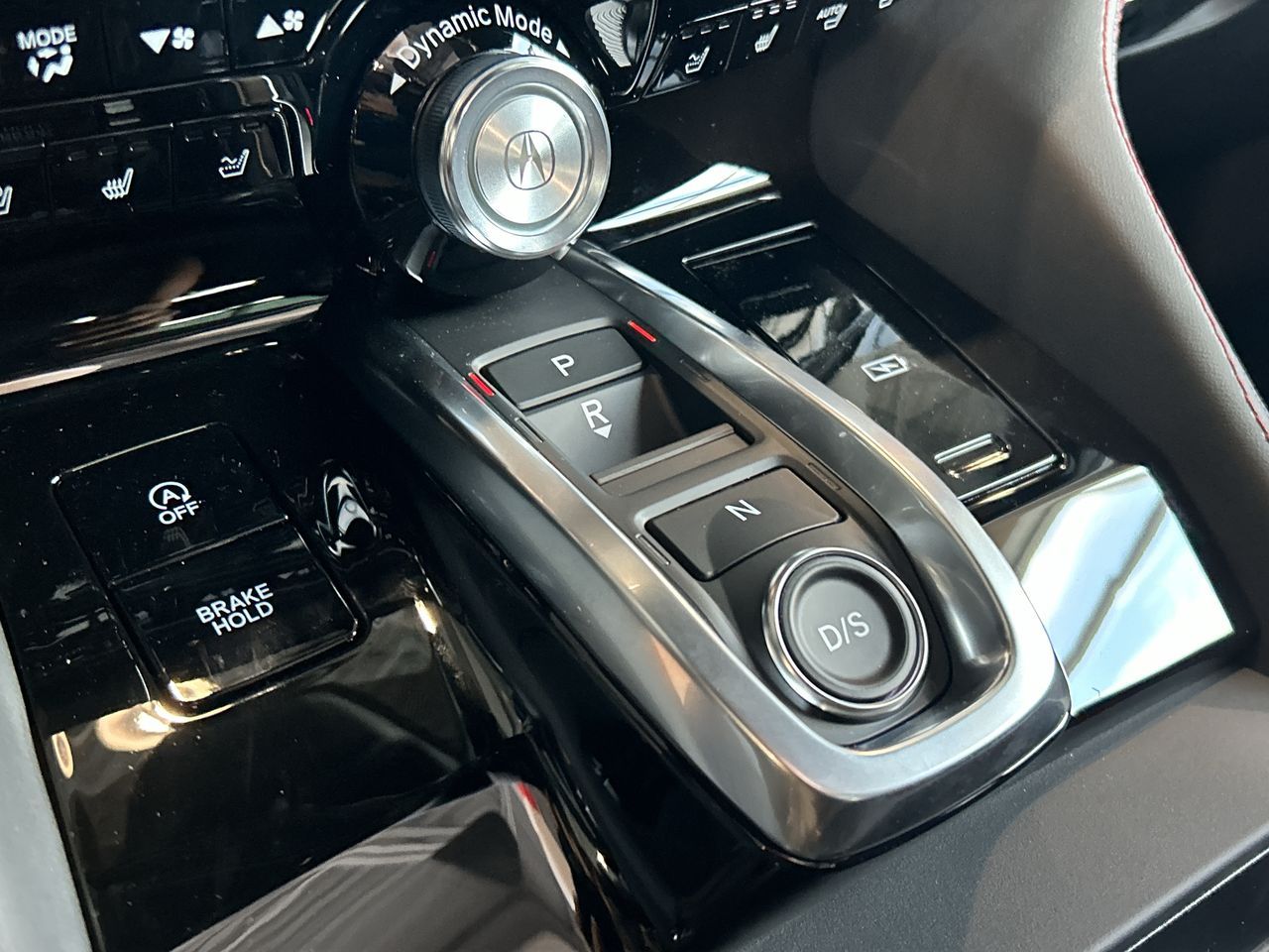2025 Acura MDX
