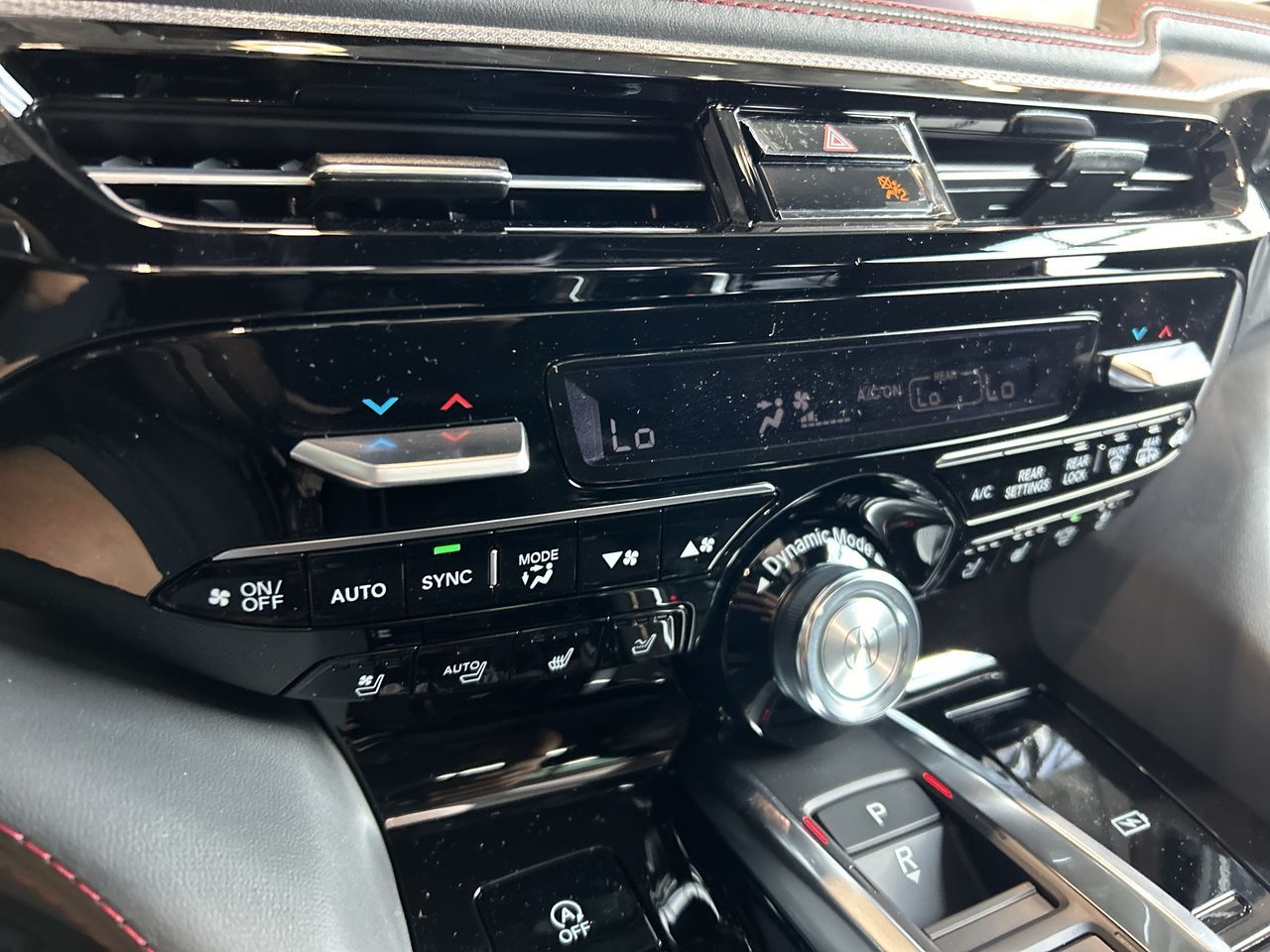 2025 Acura MDX