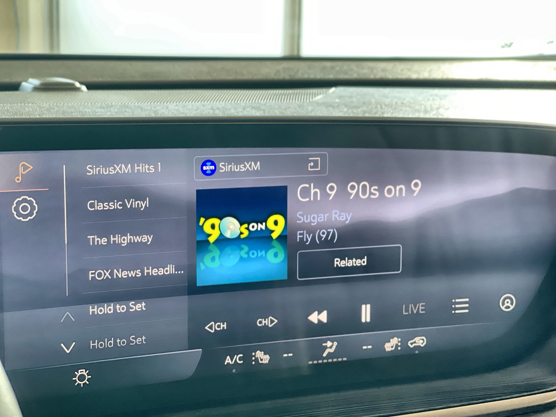 2025 Buick Envision