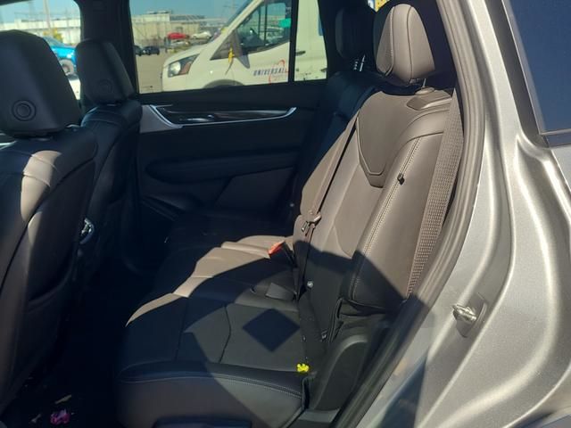 2024 Cadillac XT6