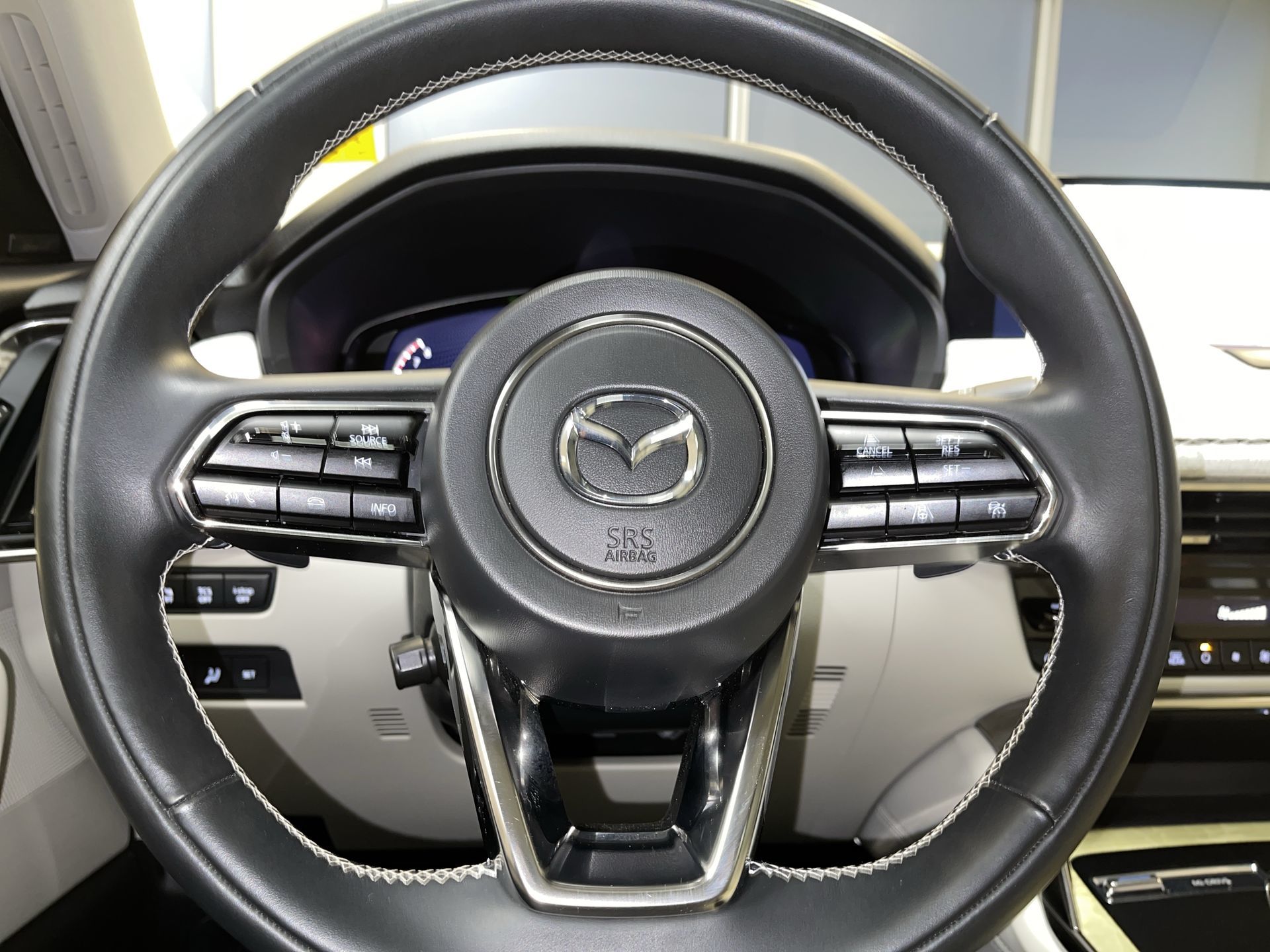 2024 Mazda CX-90 MHEV