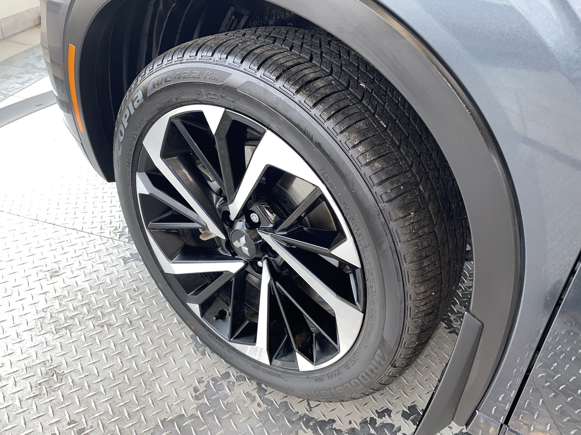 2025 Mitsubishi Outlander Plug-In Hybrid