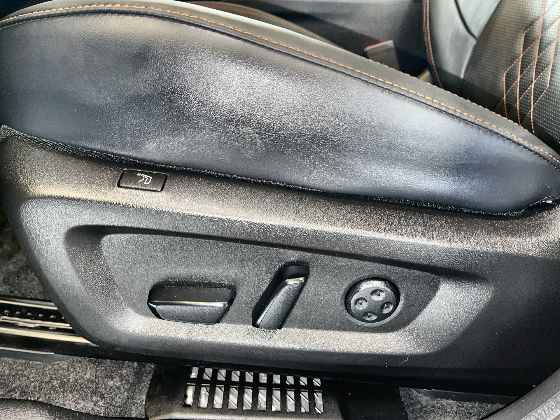 2025 Mitsubishi Outlander Plug-In Hybrid