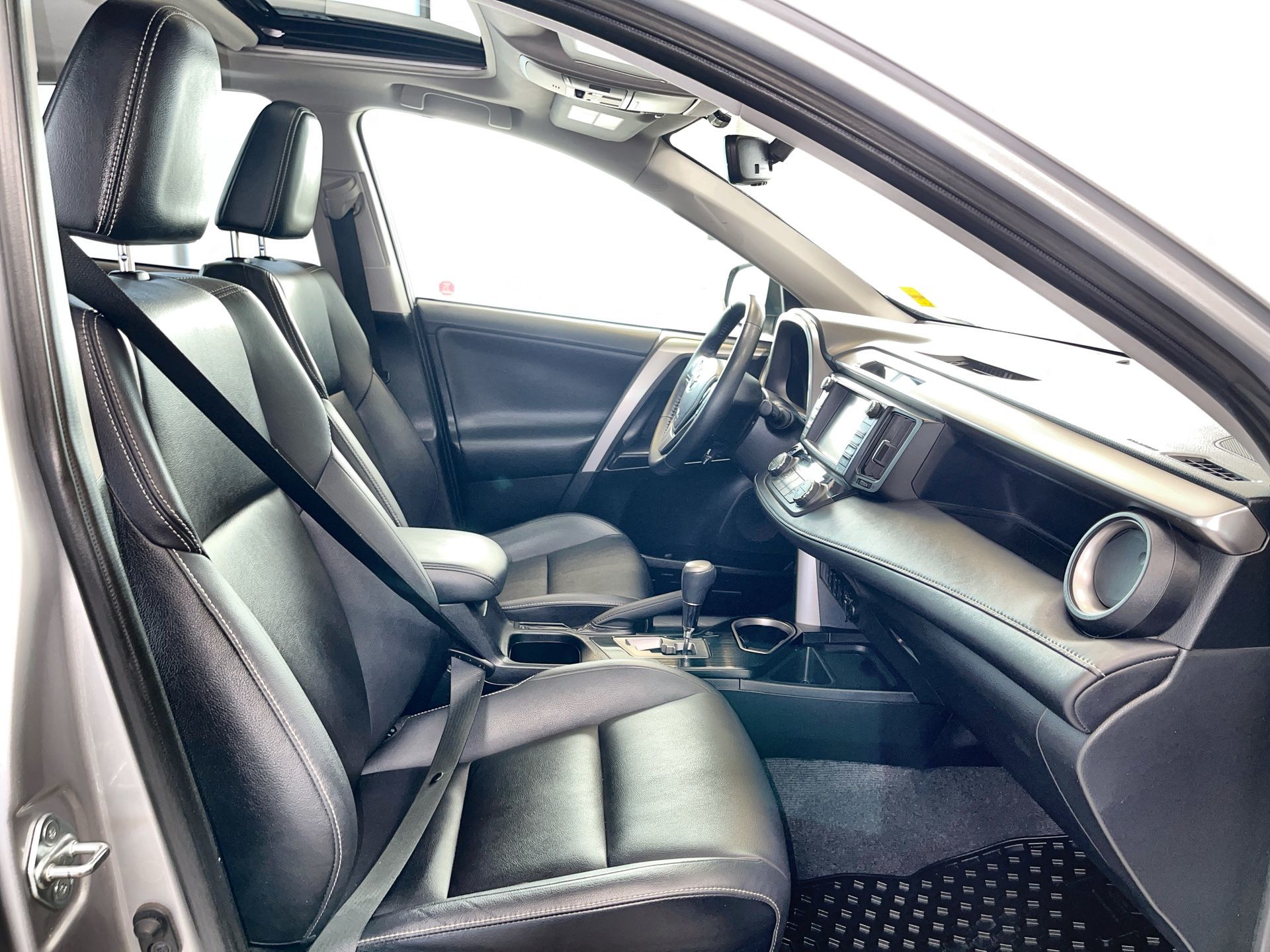 2016 Toyota RAV4 Hybrid in Regina, Saskatchewan