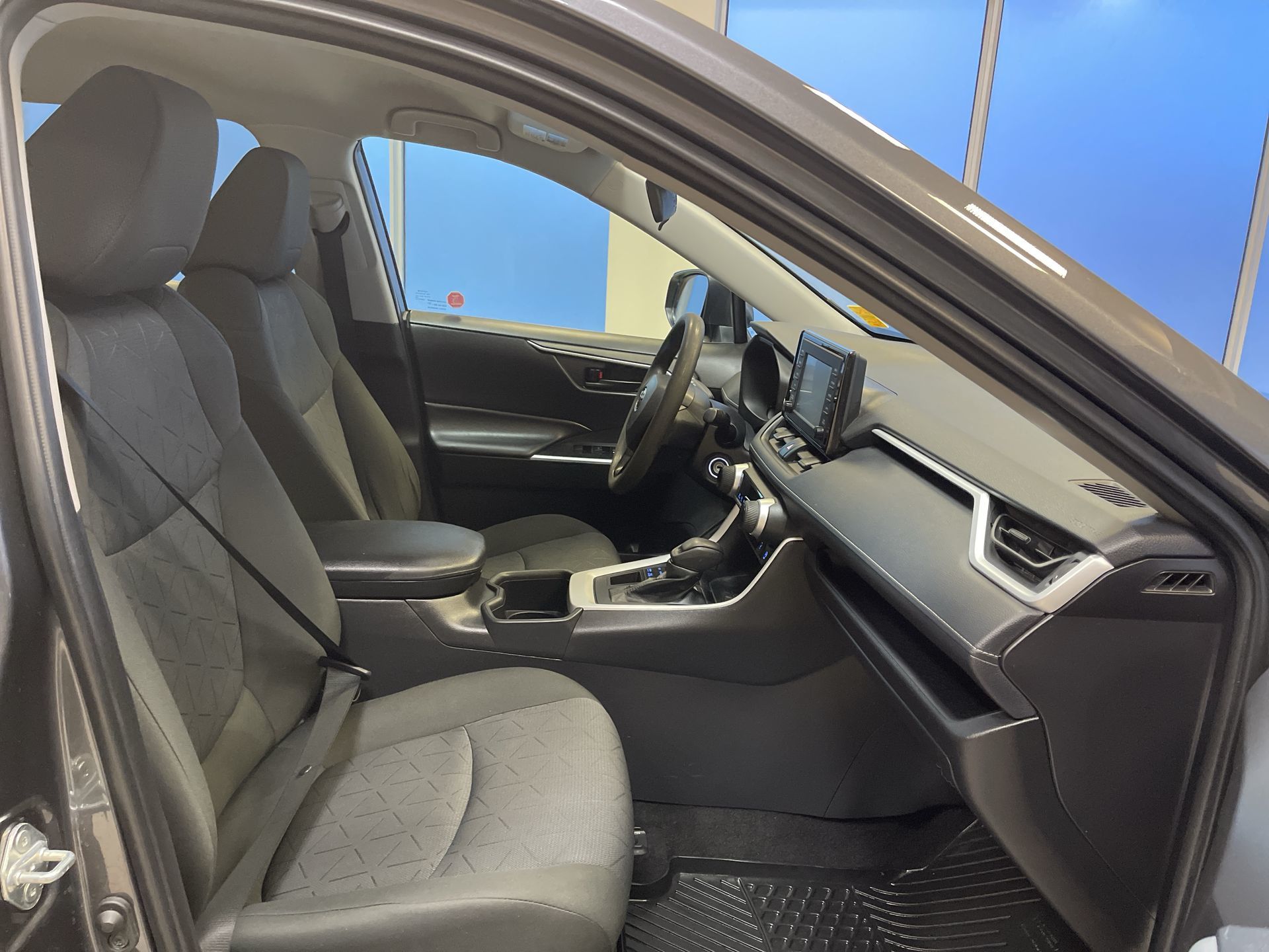 Toyota RAV4  2022 à Regina, Saskatchewan