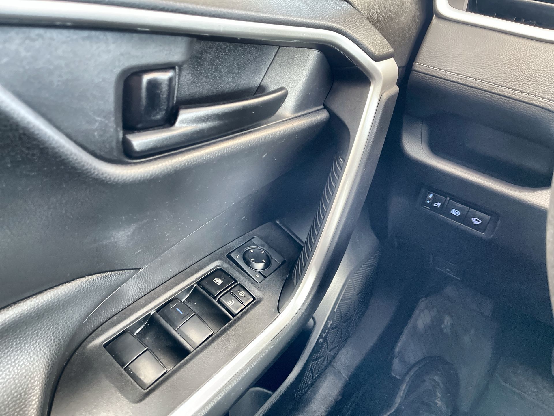 Toyota RAV4  2022 à Regina, Saskatchewan