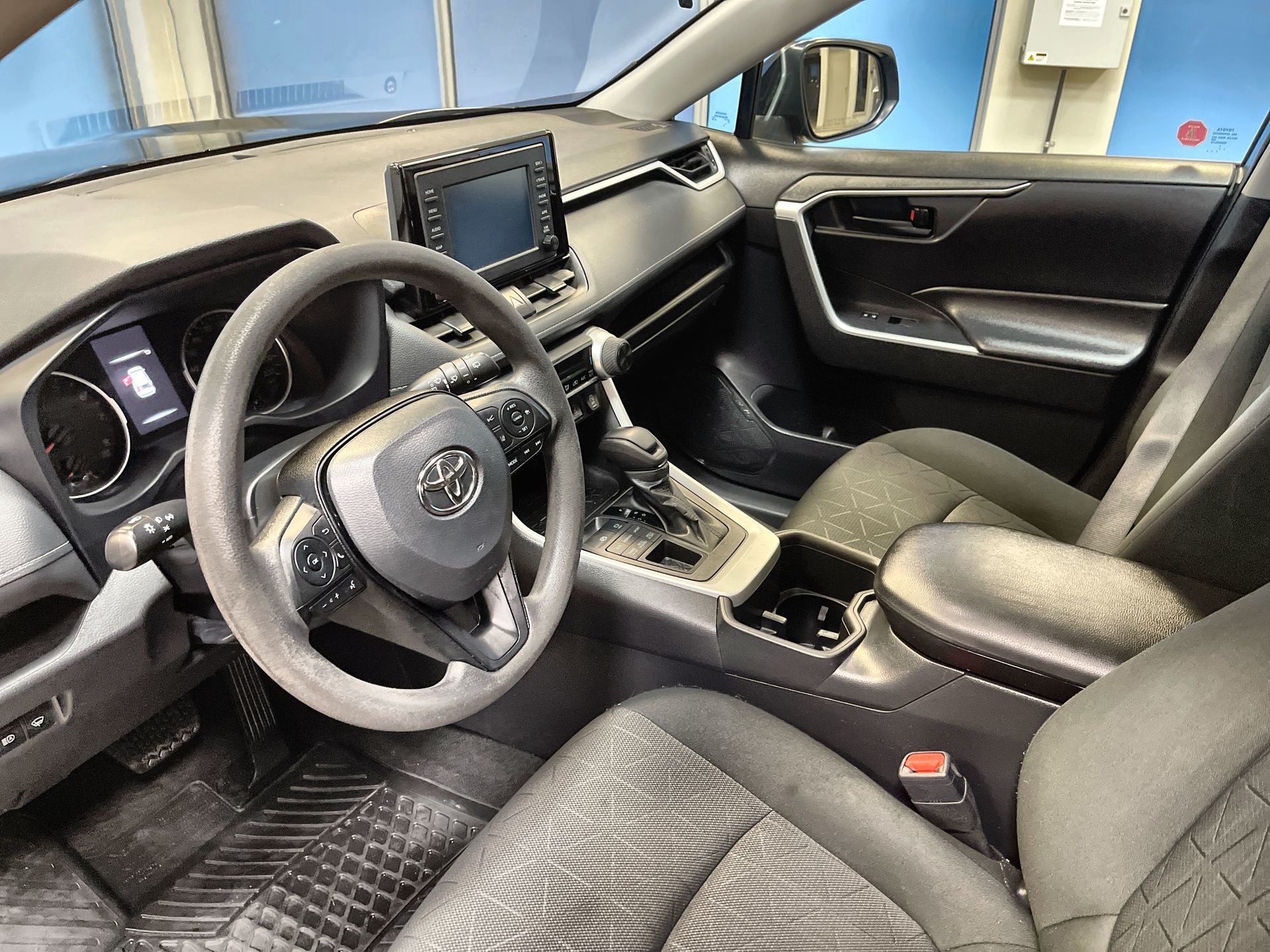 Toyota RAV4  2022 à Regina, Saskatchewan