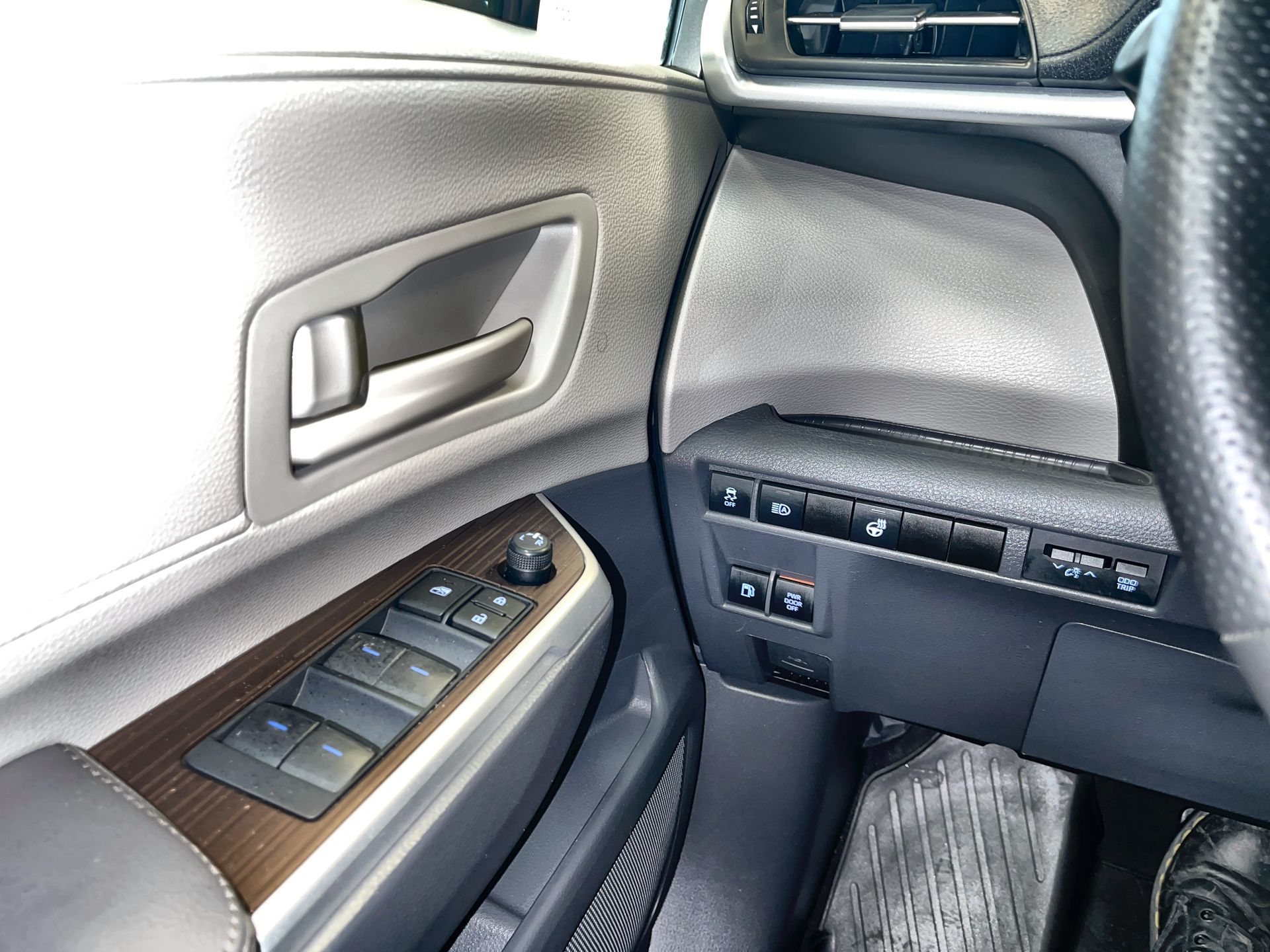 2024 Toyota Sienna Hybrid