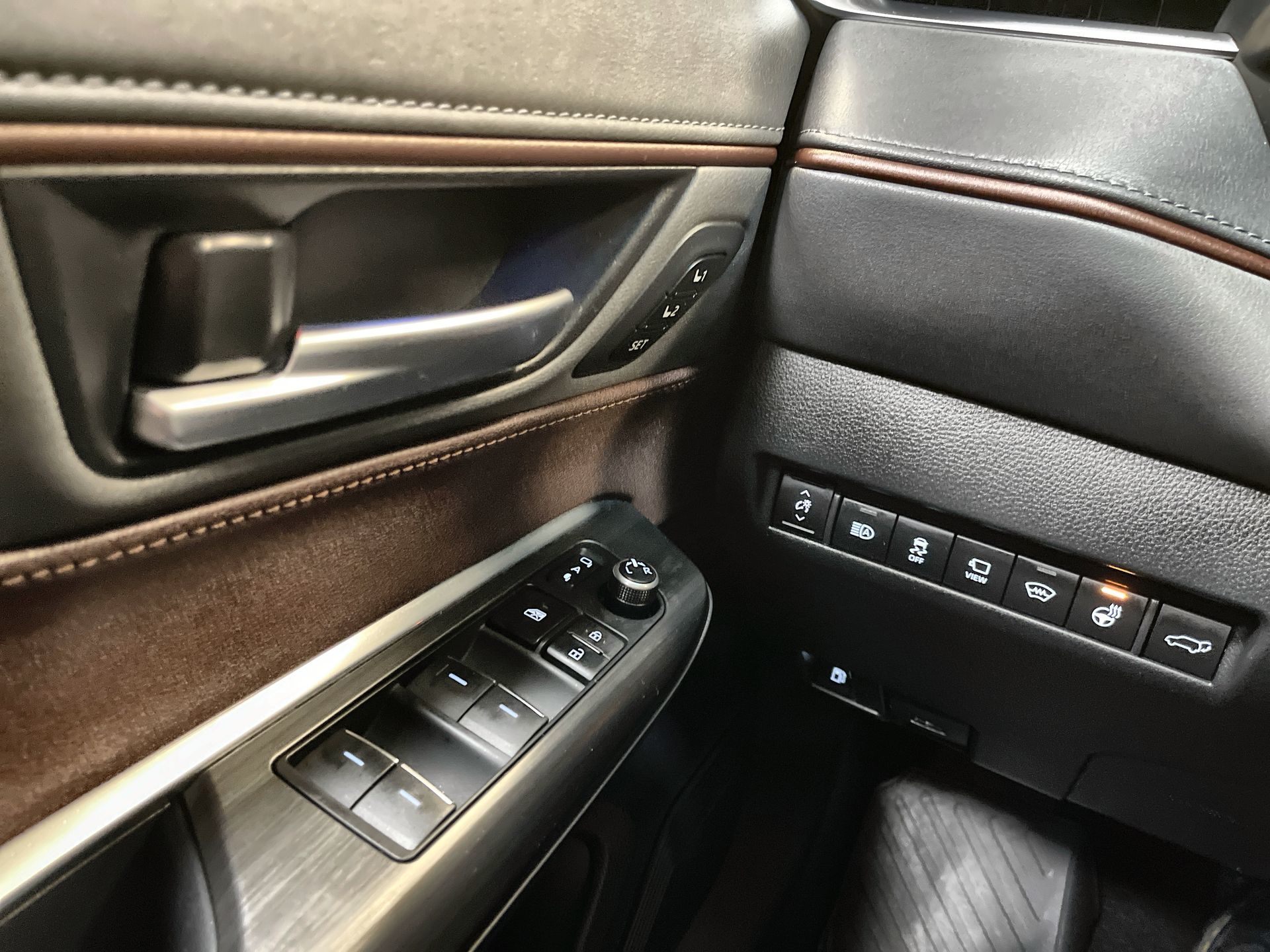 Toyota Venza Hybrid  2024 à Regina, Saskatchewan