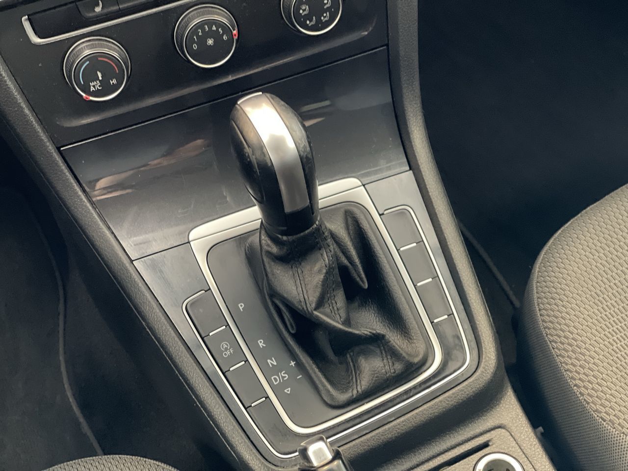 Volkswagen Golf  2021 à Regina, Saskatchewan