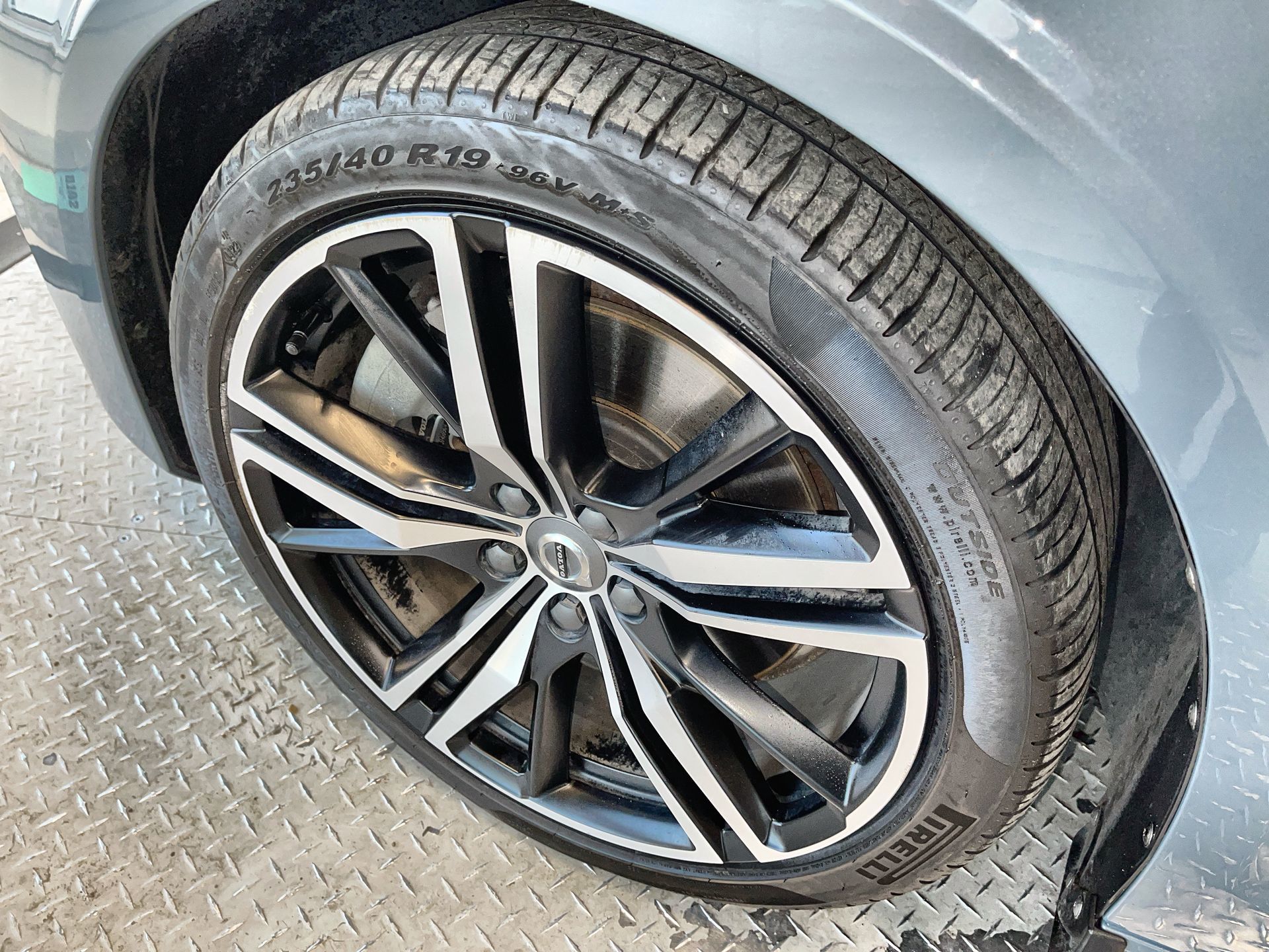 2022 Volvo S60