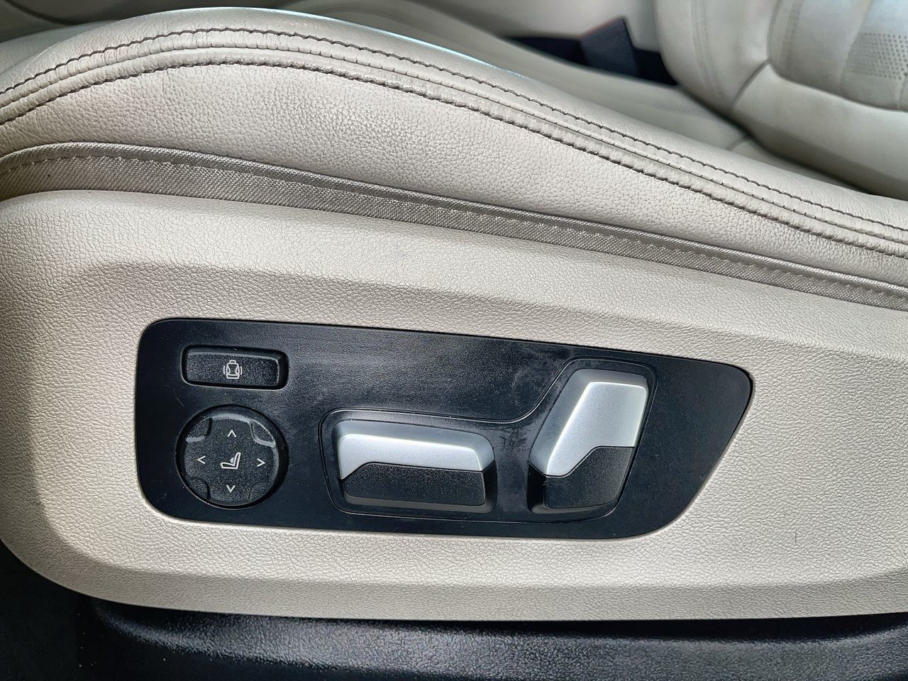 2022 BMW X5 in Regina, Saskatchewan