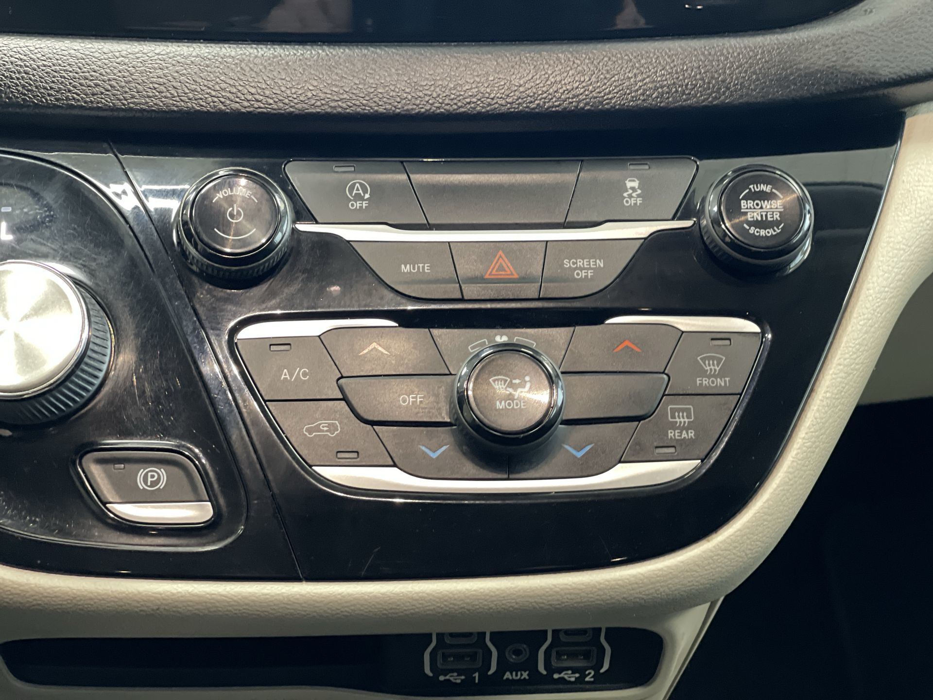 2022 Chrysler Grand Caravan in Regina, Saskatchewan