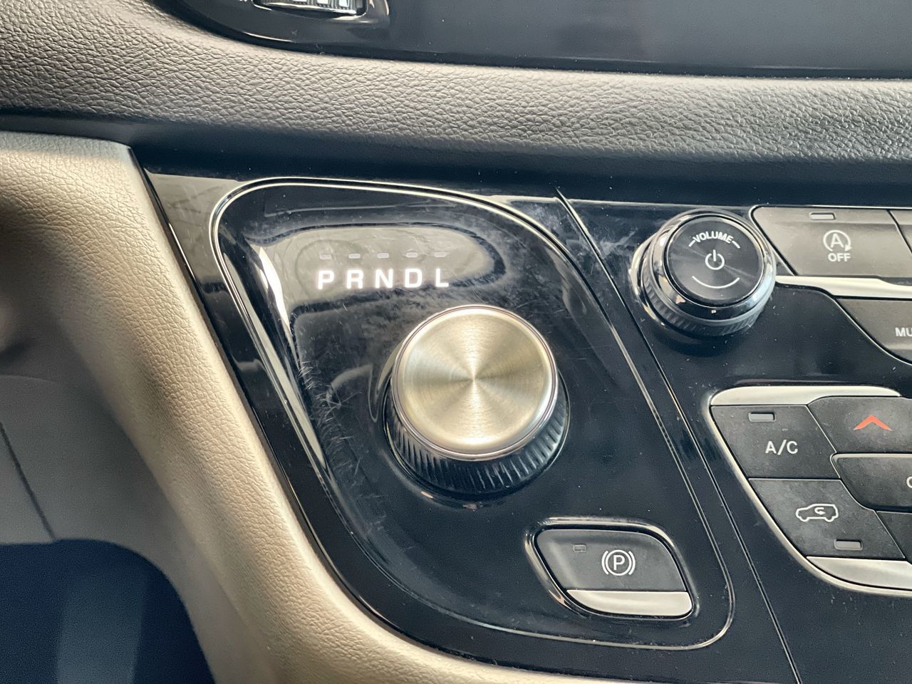 2024 Chrysler Grand Caravan