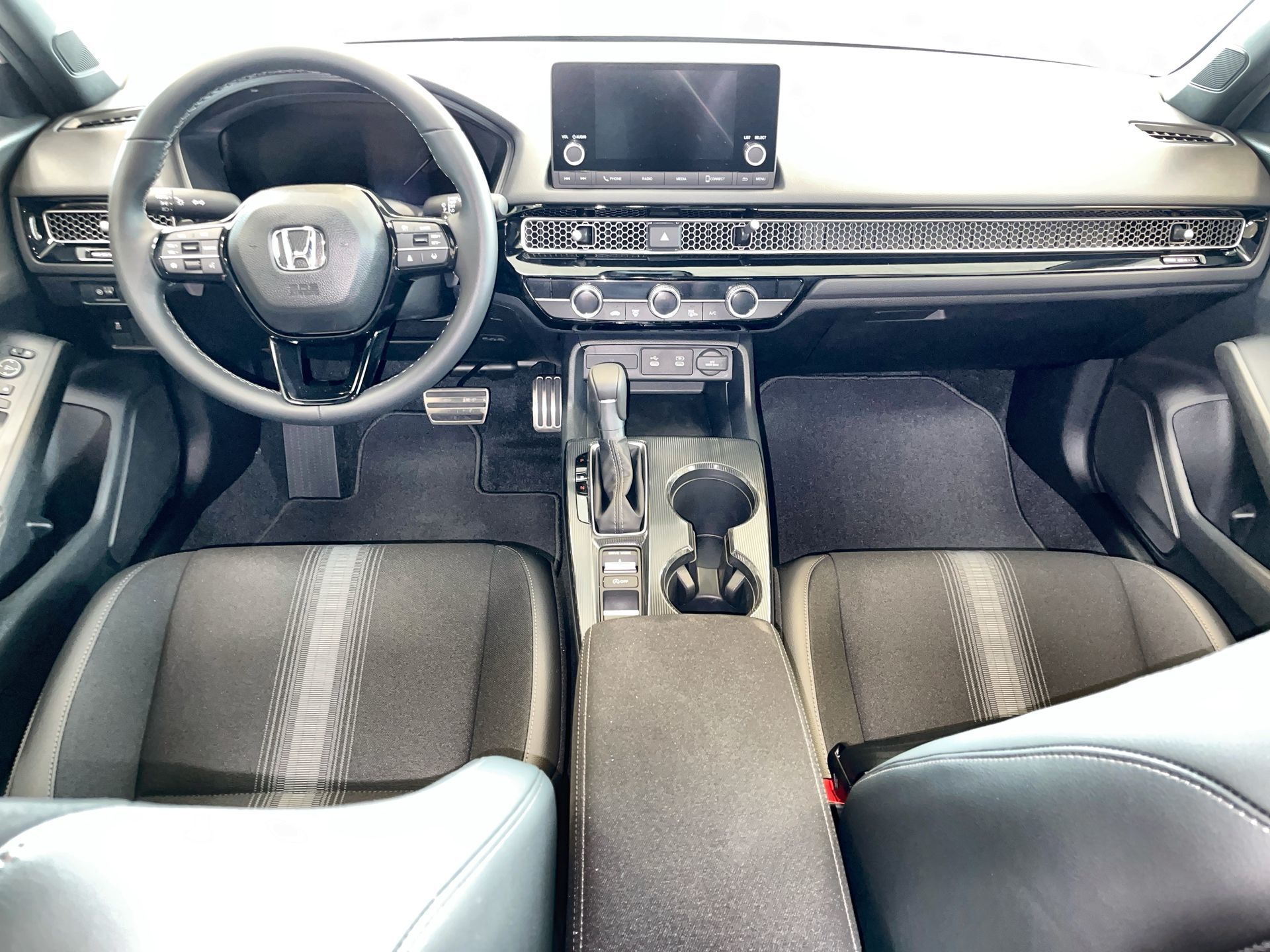 2025 Honda Civic Hatchback in Regina, Saskatchewan