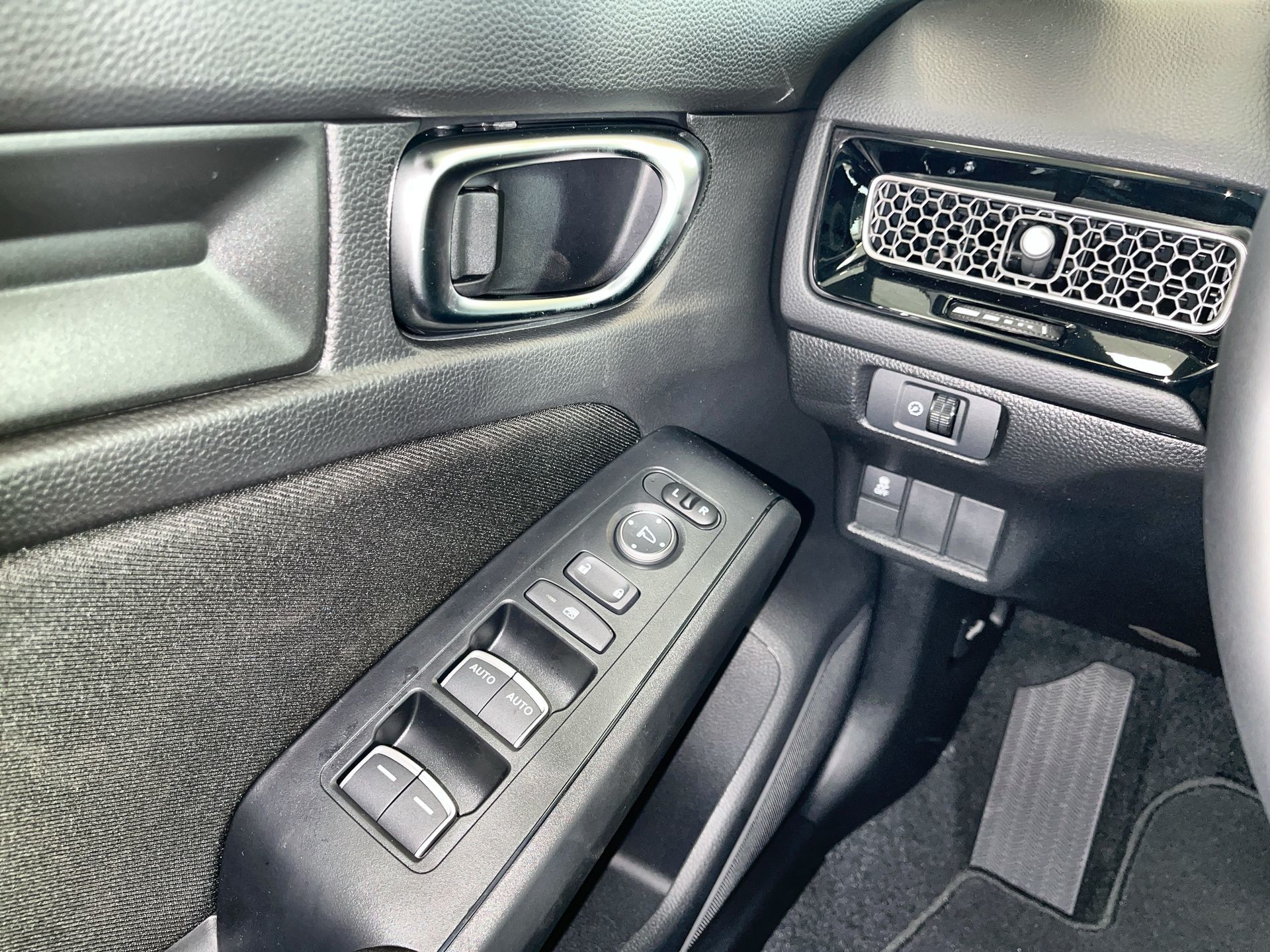 2025 Honda Civic Hatchback in Regina, Saskatchewan