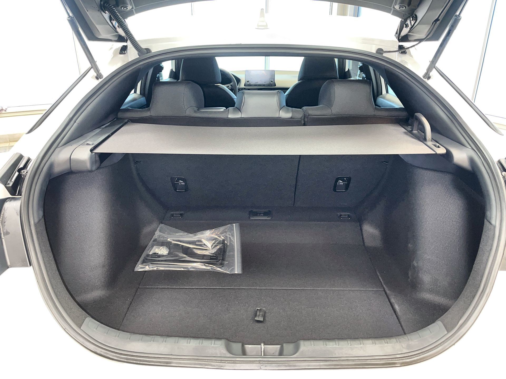 2025 Honda CIVIC HYBRID Hatchback in Regina, Saskatchewan