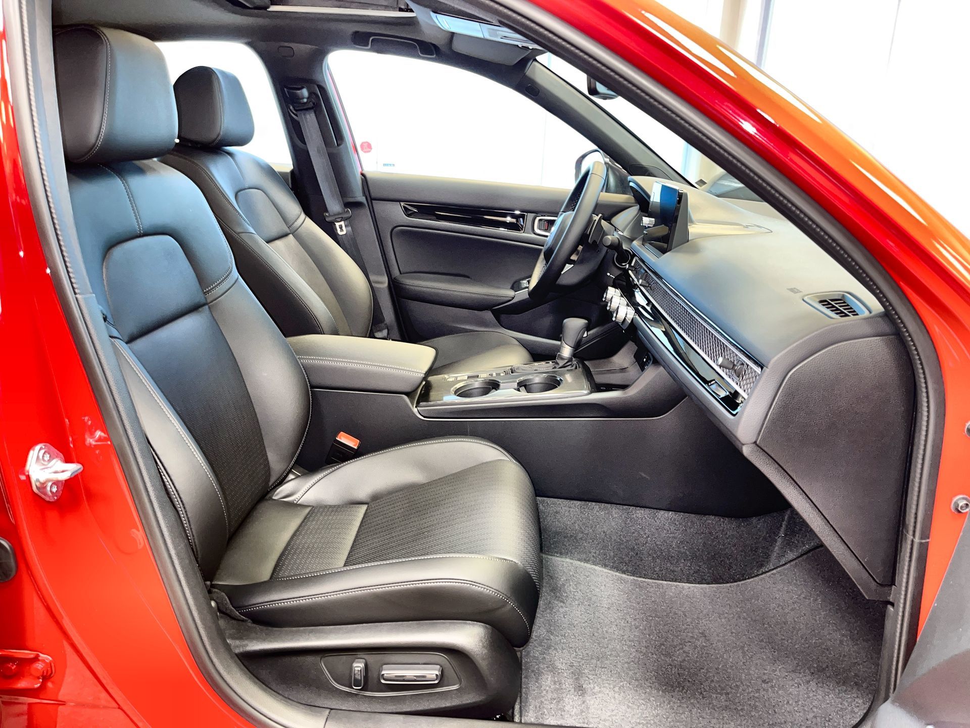 2025 Honda Civic Hybrid in Regina, Saskatchewan