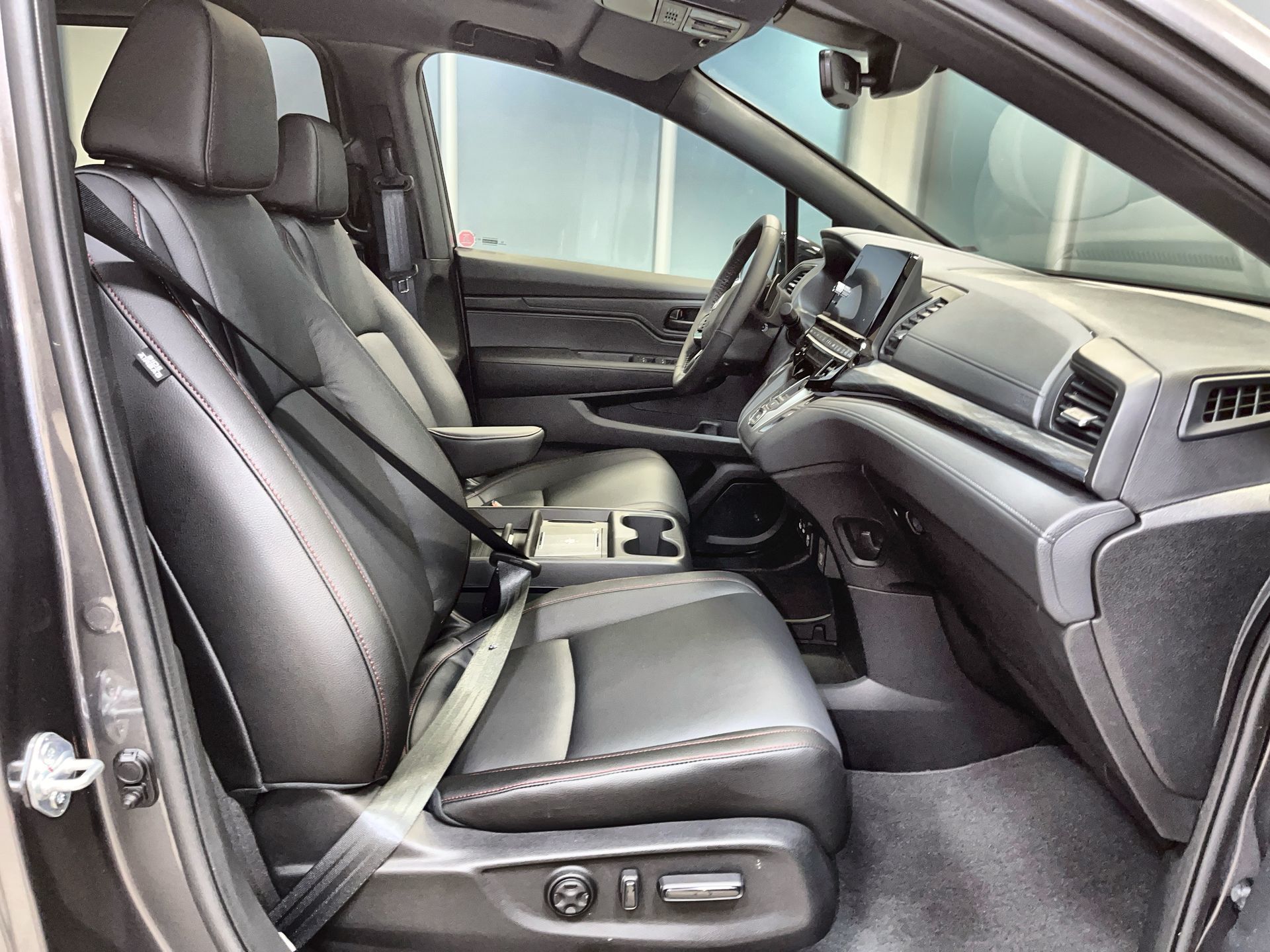 2025 Honda Odyssey in Regina, Saskatchewan