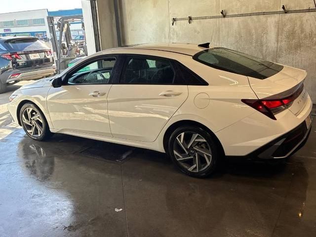 2025 Hyundai Elantra