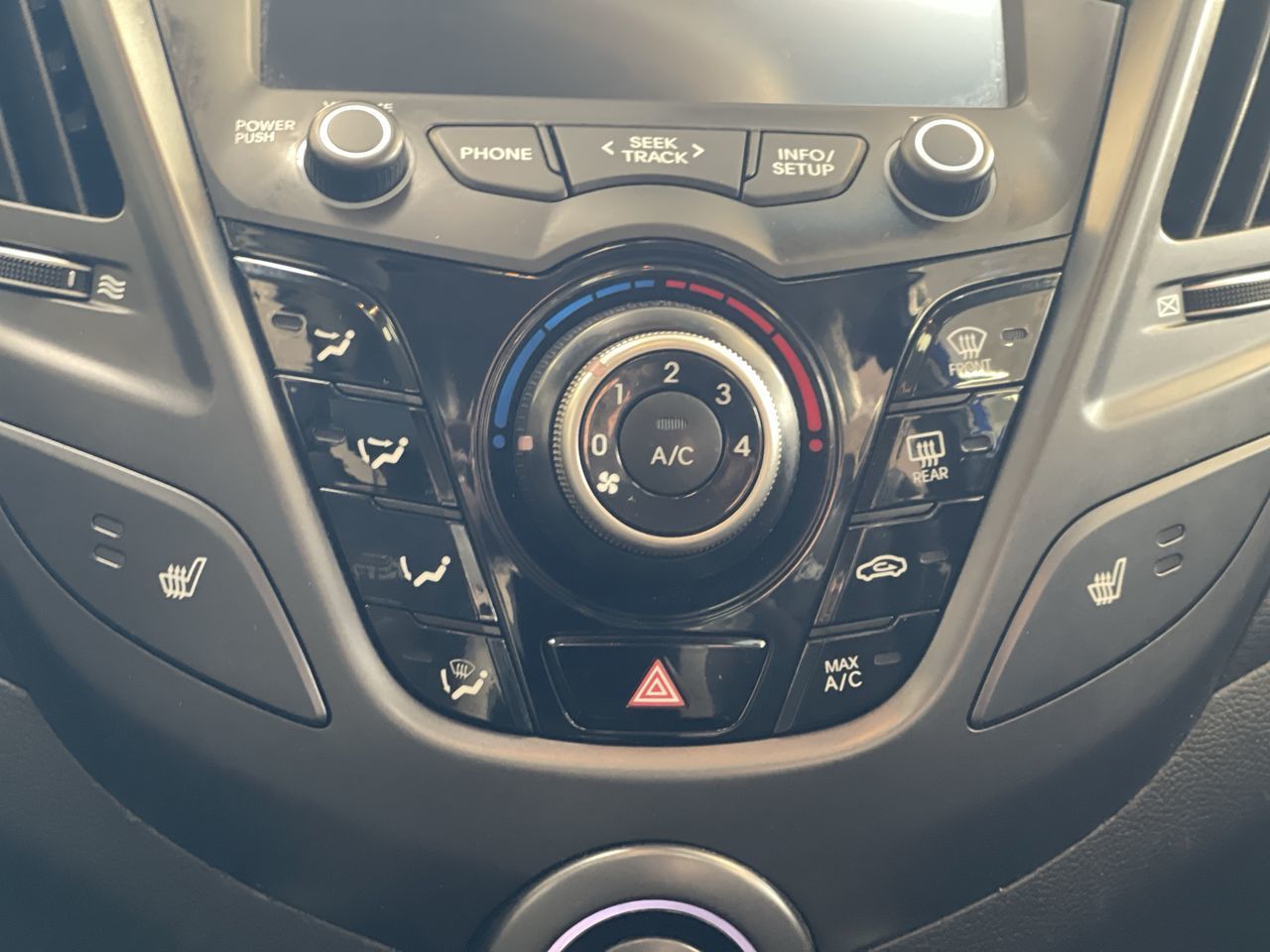 Hyundai Veloster  2014 à Regina, Saskatchewan