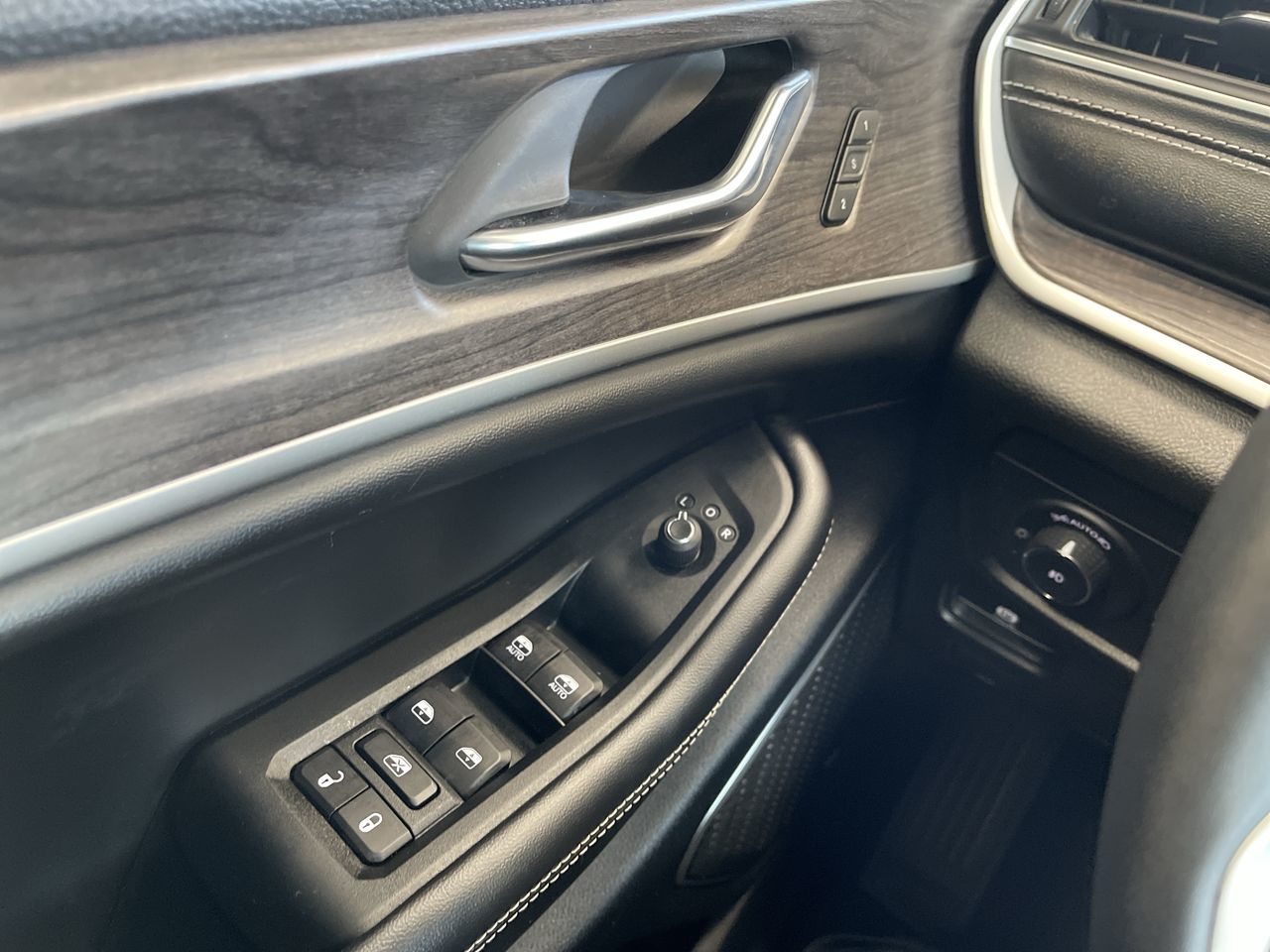 2024 Jeep Grand Cherokee L